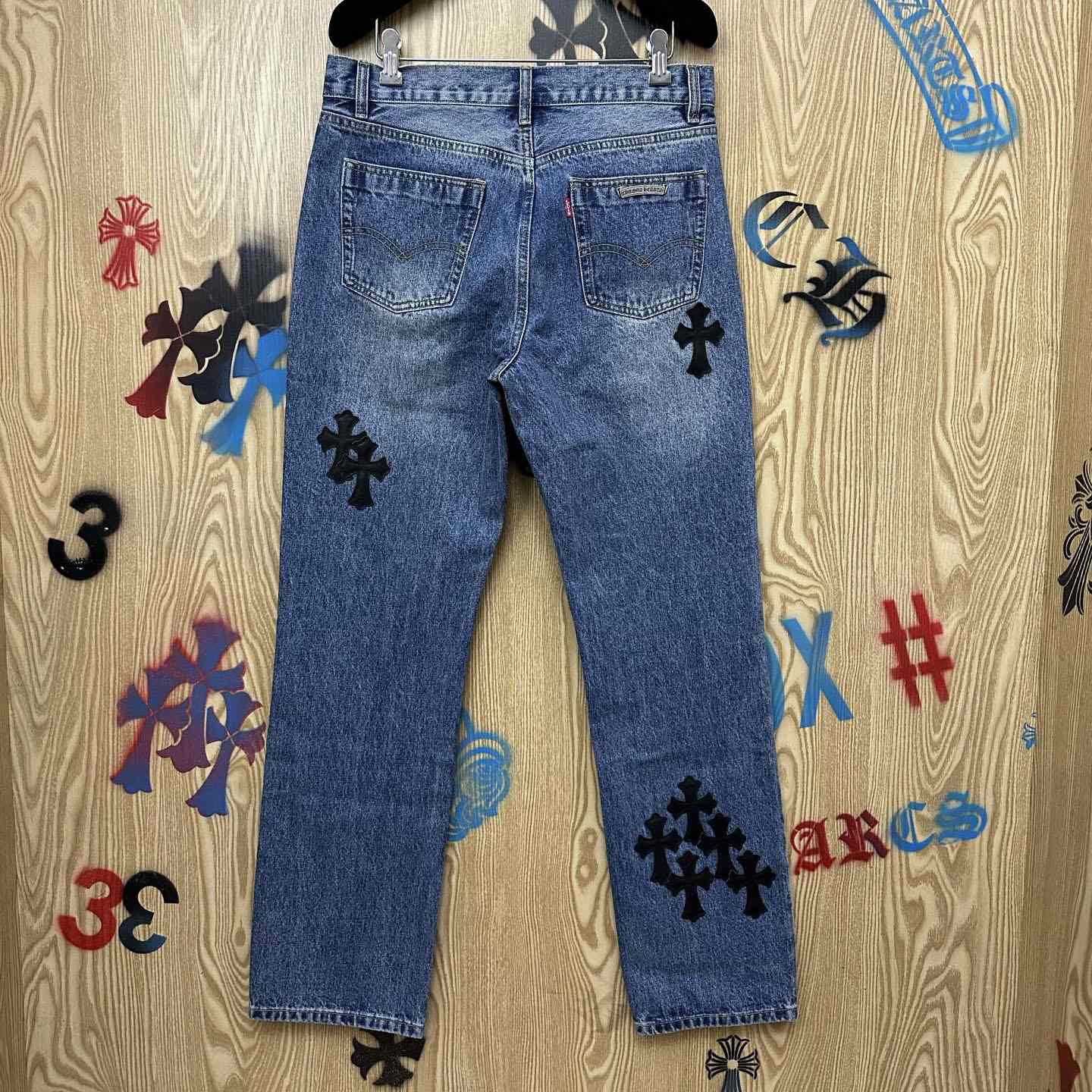 Chrome Hearts  Jeans  - DesignerGu