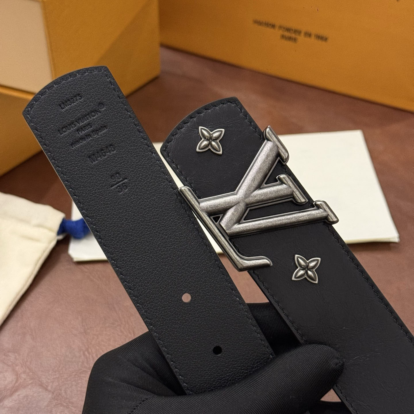 Louis Vuitton LV Dimension Drift Flower Studs 40mm Reversible Belt - DesignerGu