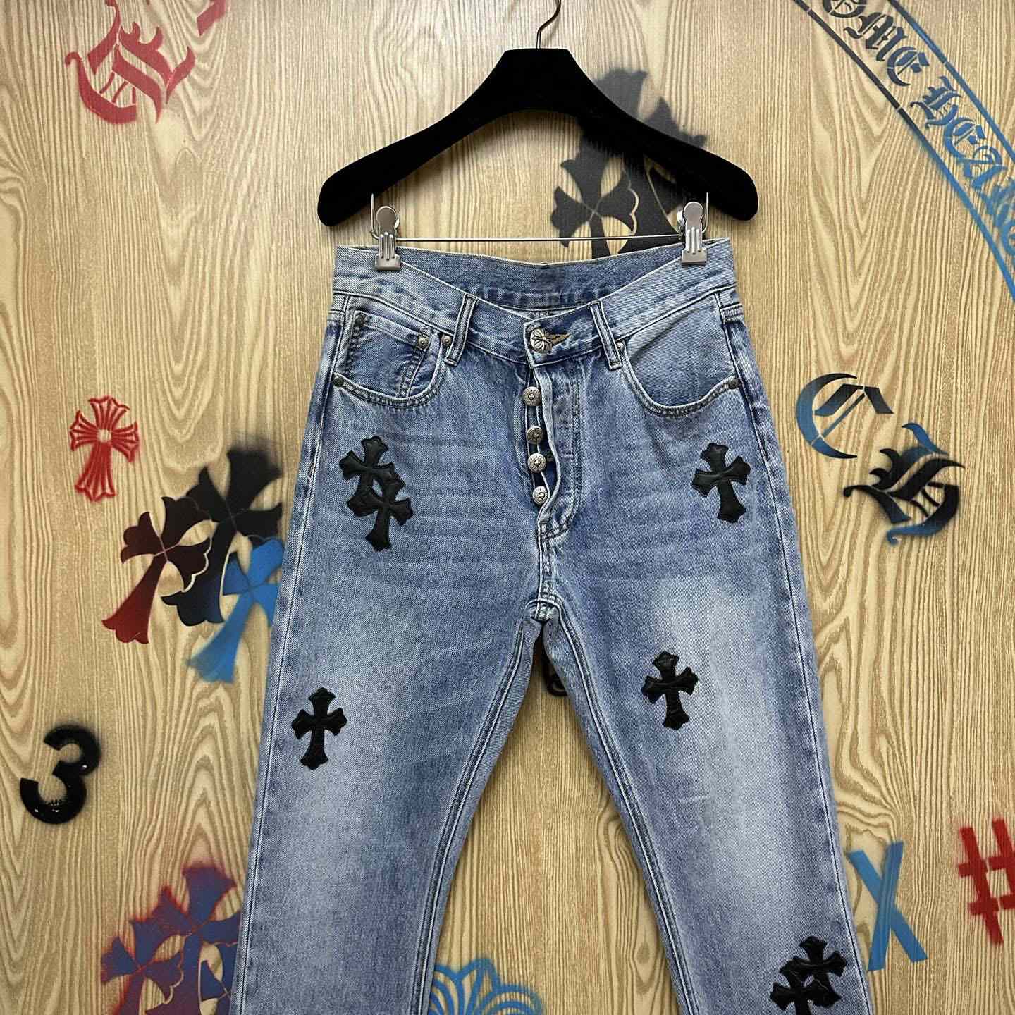 Chrome Hearts  Jeans  - DesignerGu
