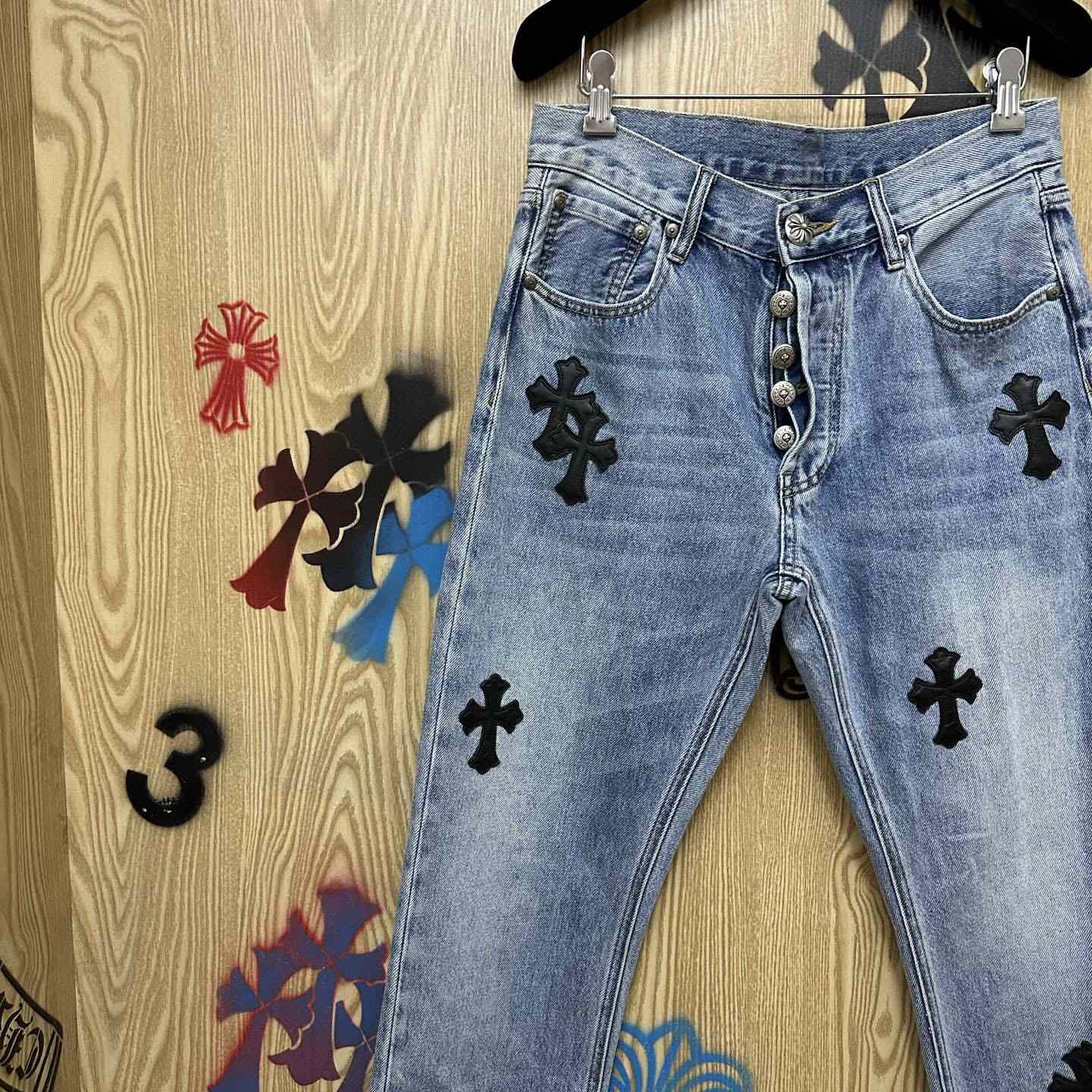 Chrome Hearts  Jeans  - DesignerGu