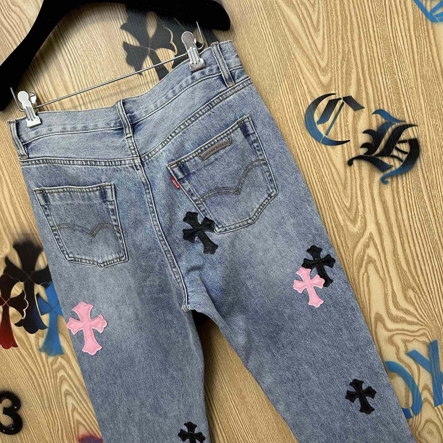 Chrome Hearts  Jeans  - DesignerGu