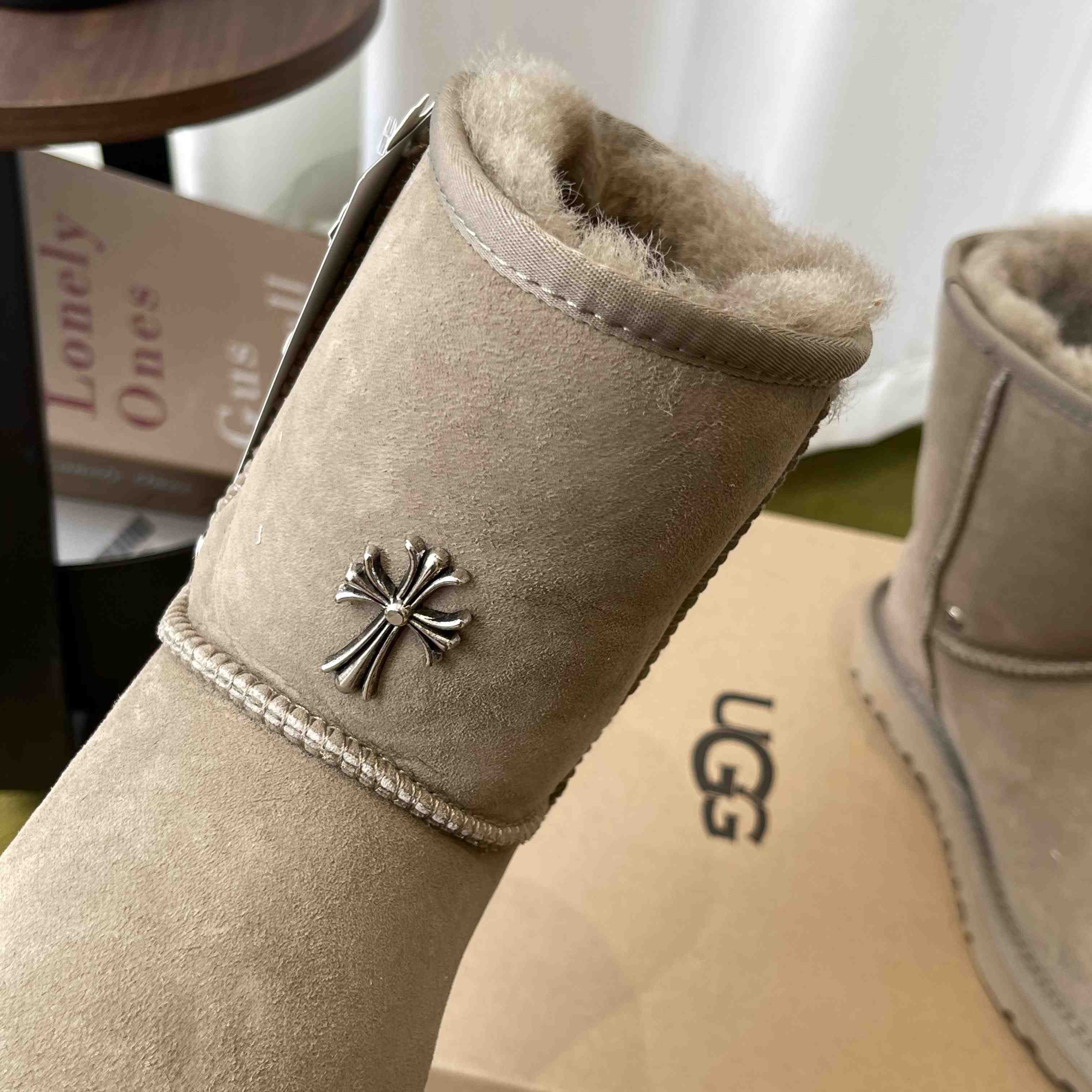 Chrome Hearts Cross Embellished Ugg Boots - DesignerGu