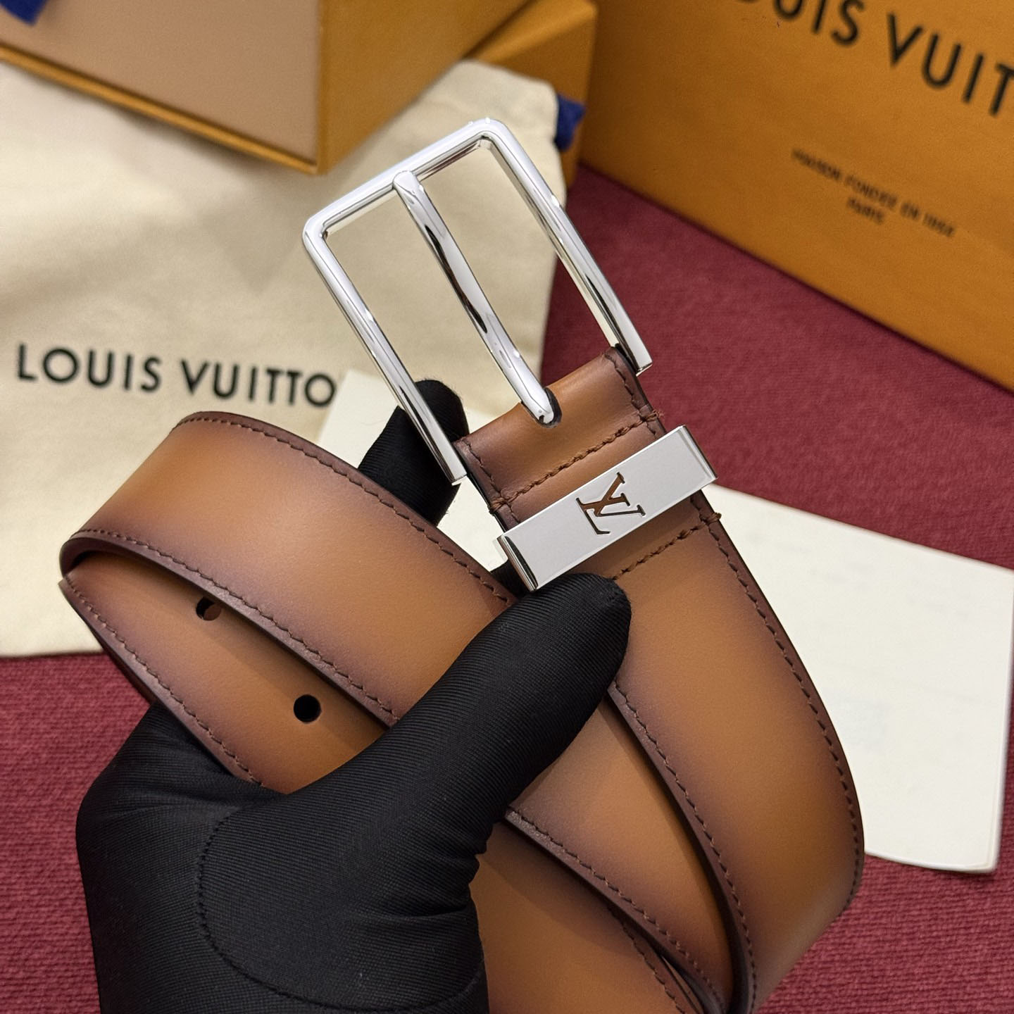 Louis Vuitton Pont Neuf Patinated 35mm Belt - DesignerGu