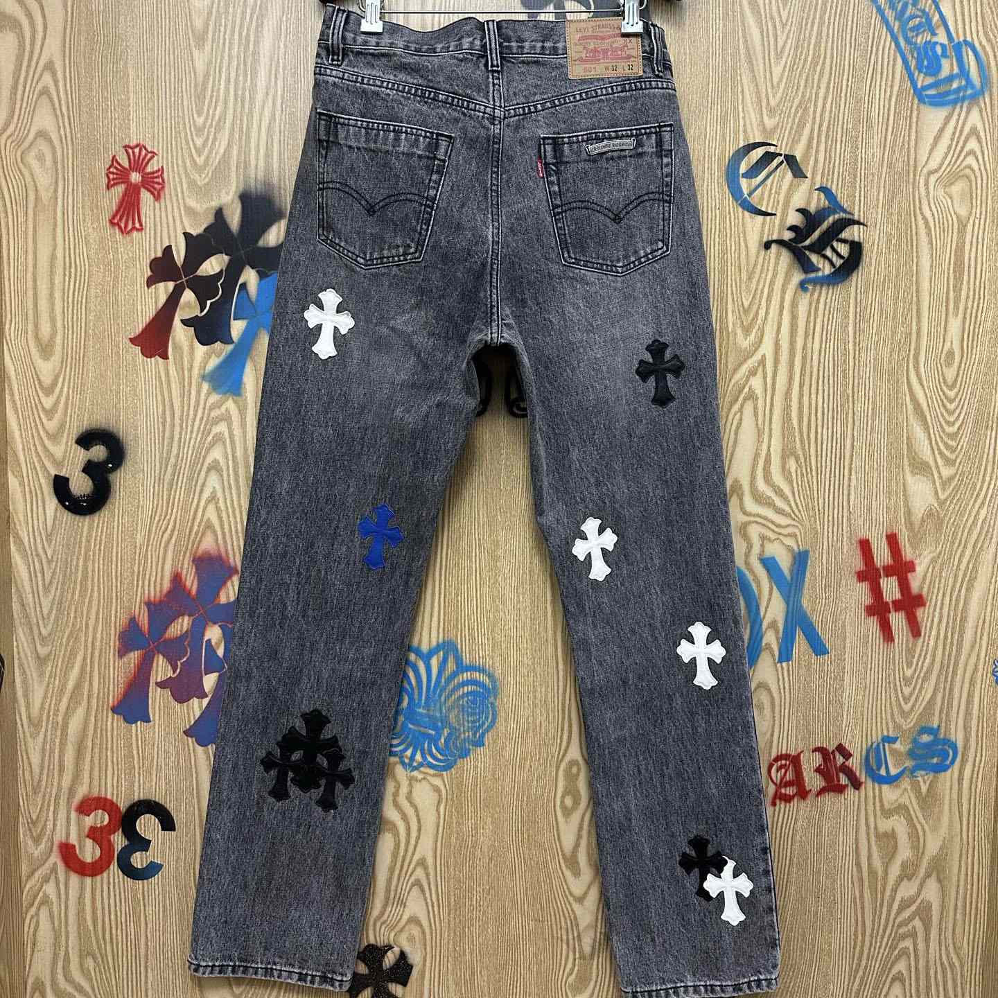 Chrome Hearts  Jeans  - DesignerGu