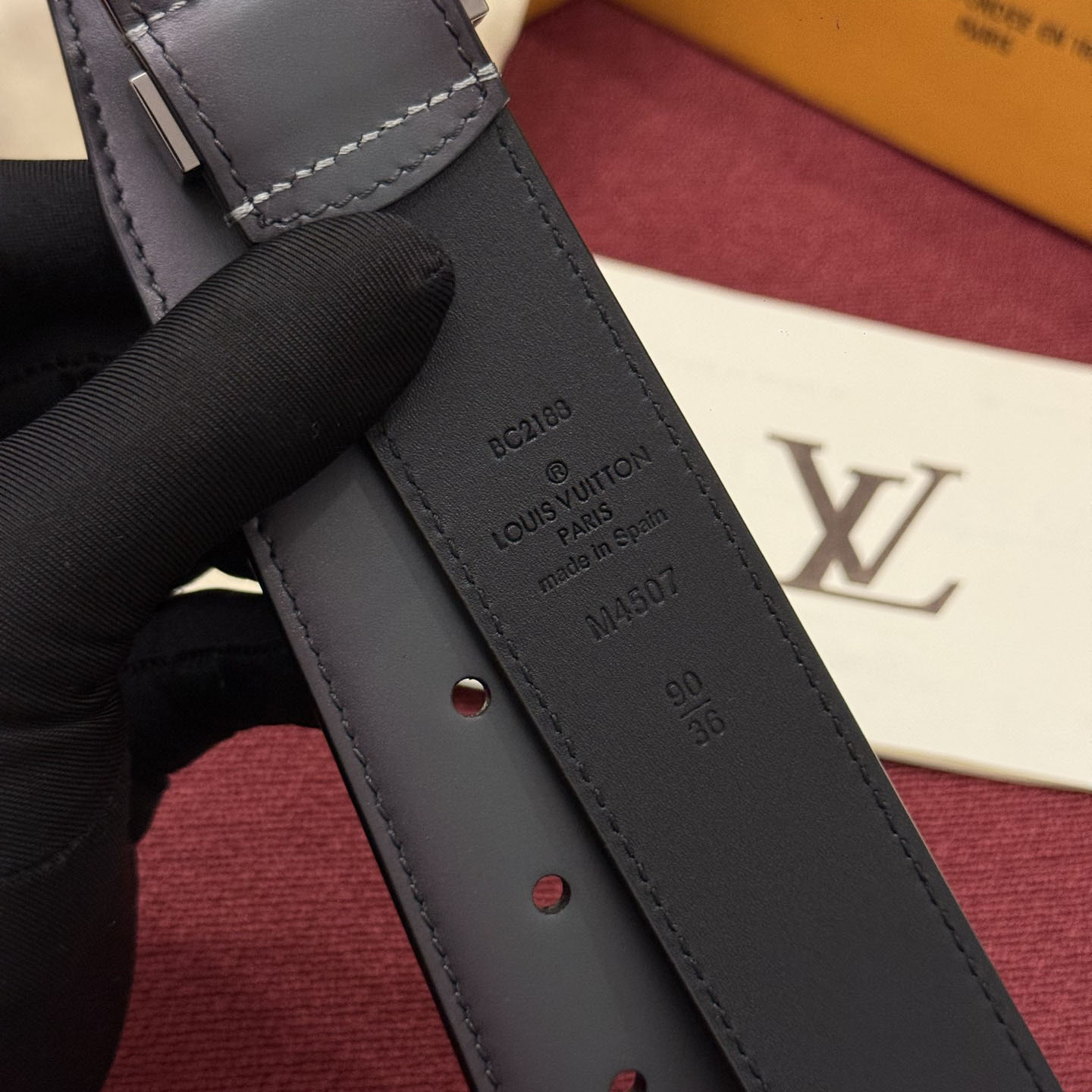 Louis Vuitton Pont Neuf Patinated 35mm Belt - DesignerGu