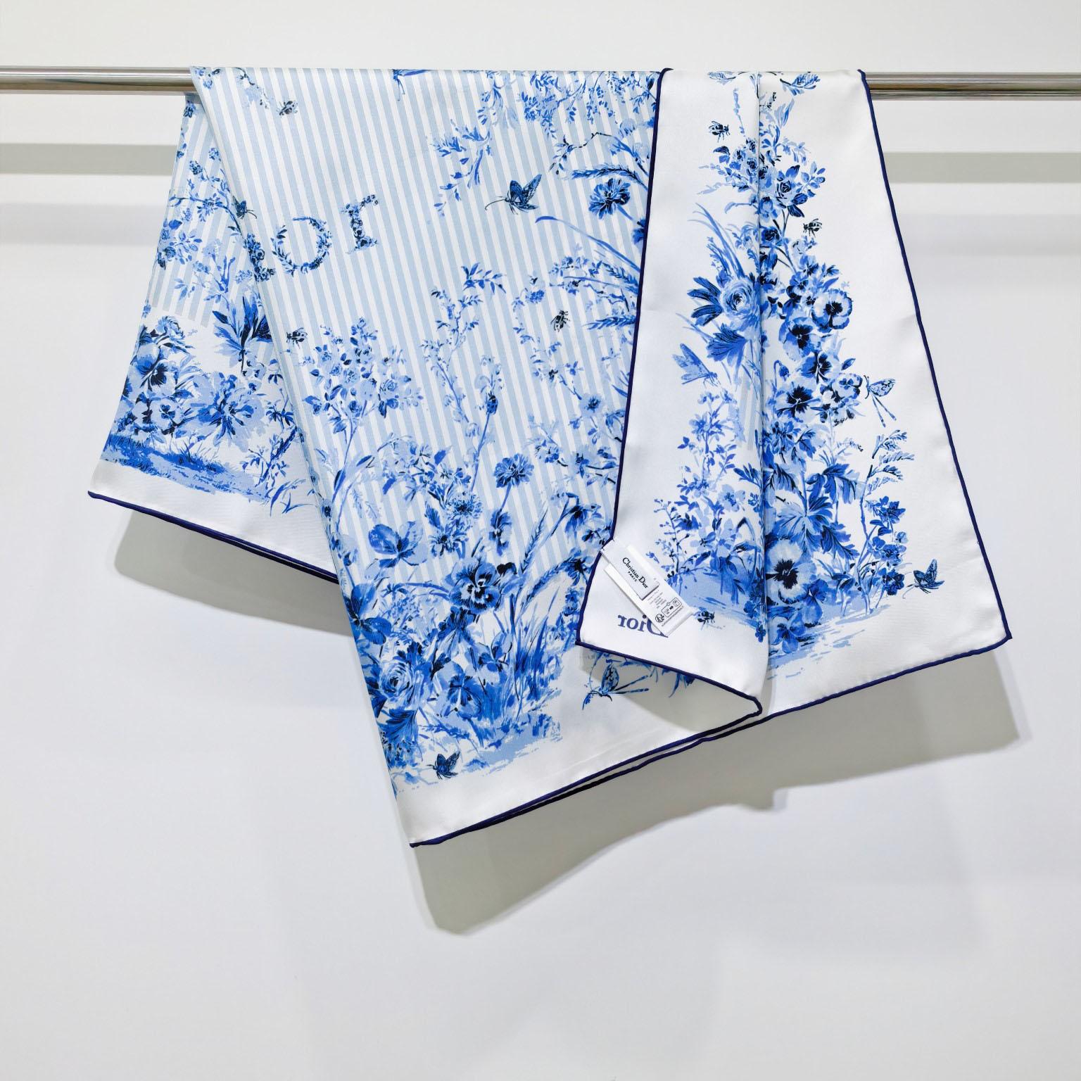 Dior Dioriviera Toile de Jouy Floral Garden 90 Square Scarf - DesignerGu