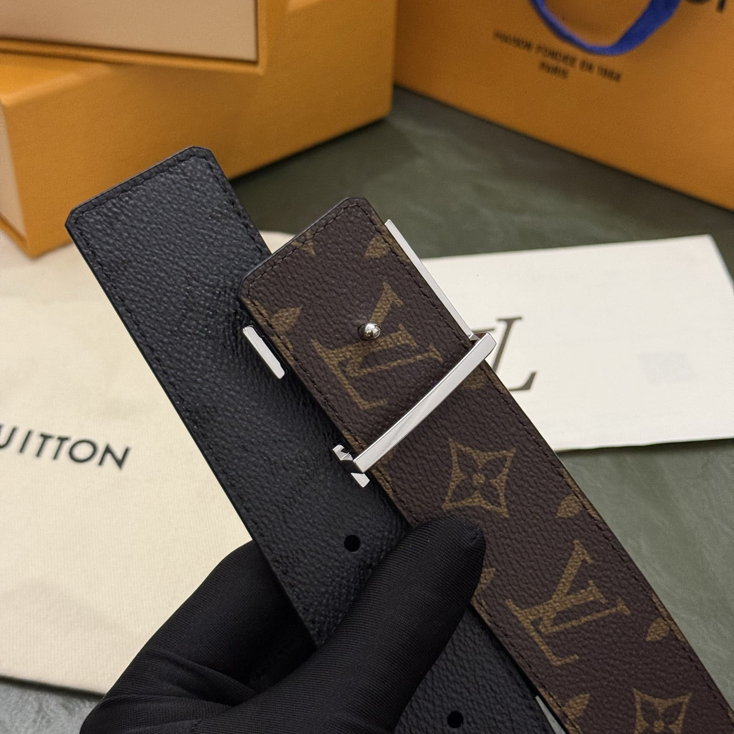 Louis Vuitton LV Initiales Monogram Midnight 40mm Reversible Belt  - DesignerGu