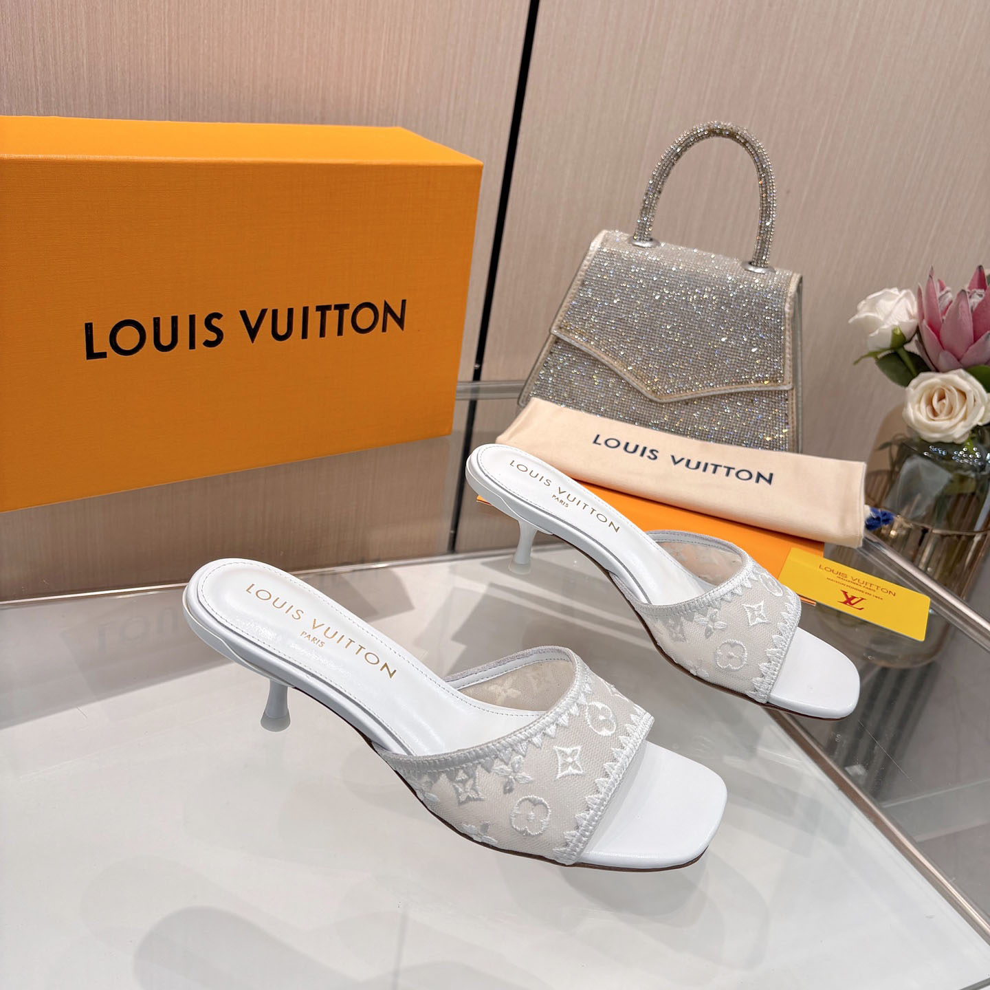 Louis Vuitton 6AM Mule - DesignerGu
