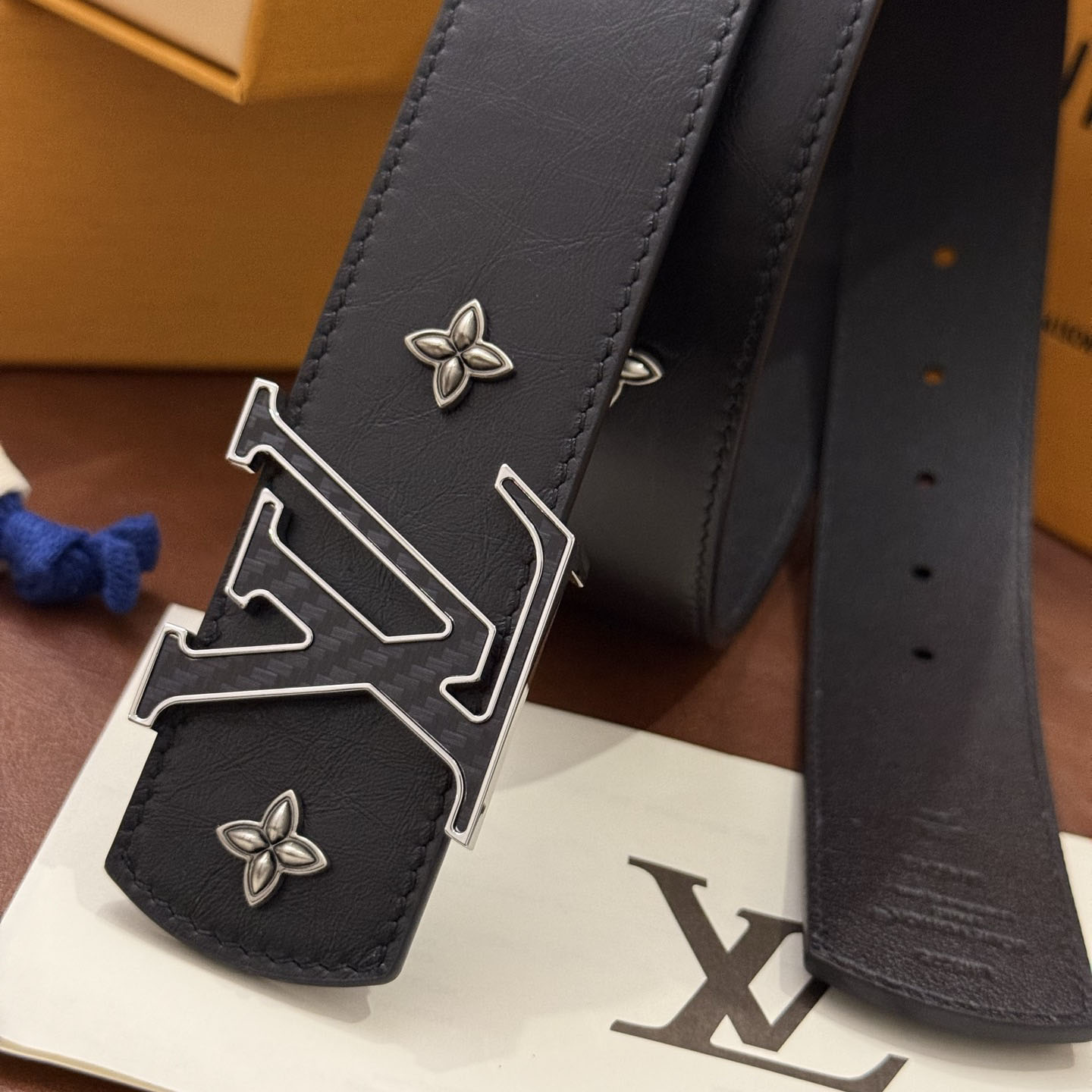 Louis Vuitton LV Dimension Drift Flower Studs 40mm Reversible Belt - DesignerGu