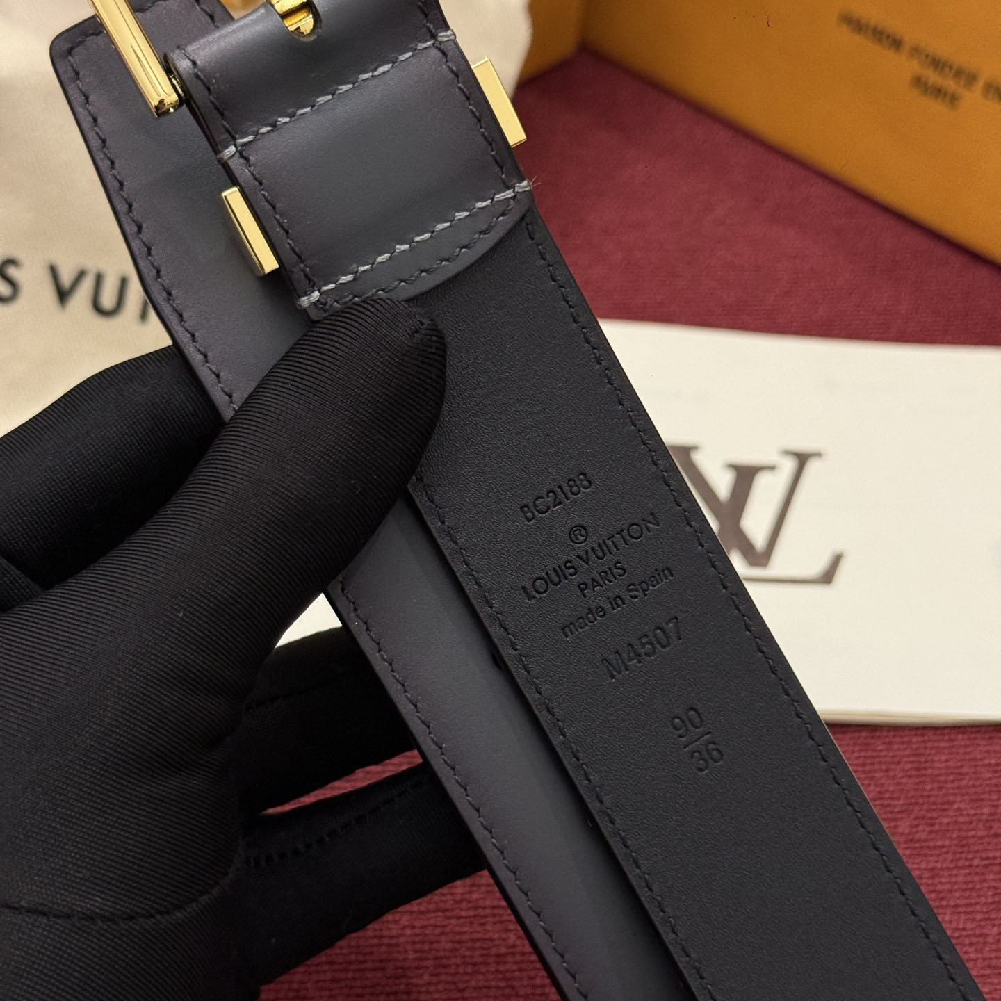 Louis Vuitton Pont Neuf Patinated 35mm Belt - DesignerGu