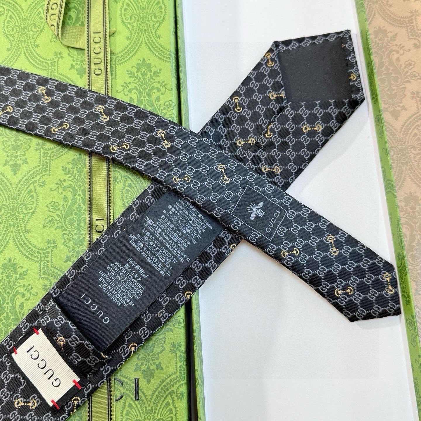 Gucci GG Silk Jacquard Tie - DesignerGu