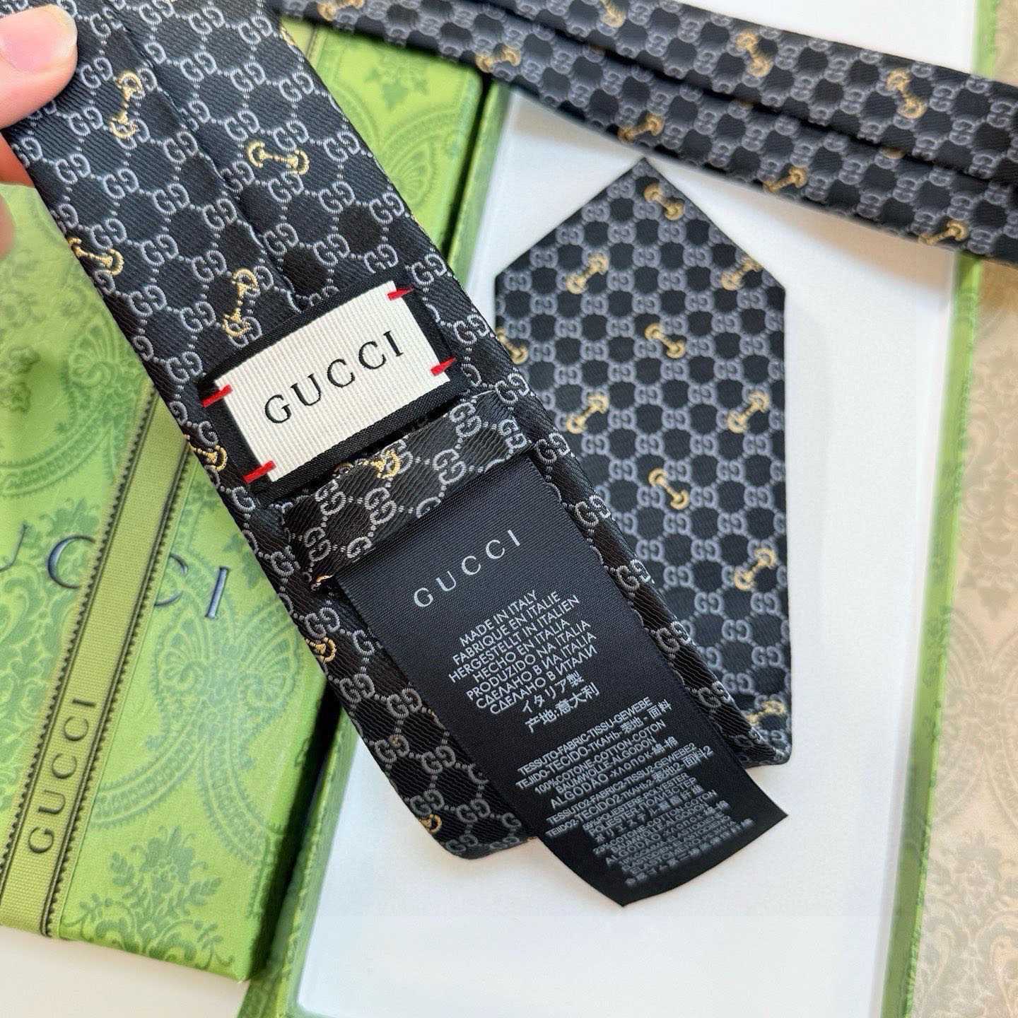 Gucci GG Silk Jacquard Tie - DesignerGu