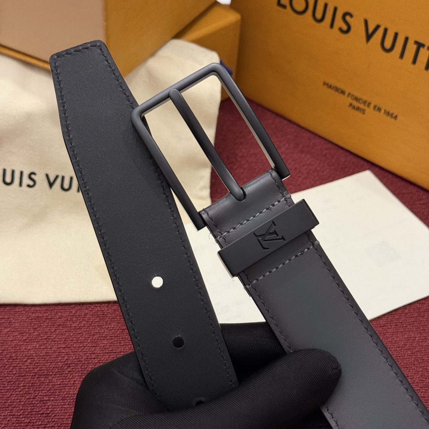 Louis Vuitton Pont Neuf Patinated 35mm Belt - DesignerGu