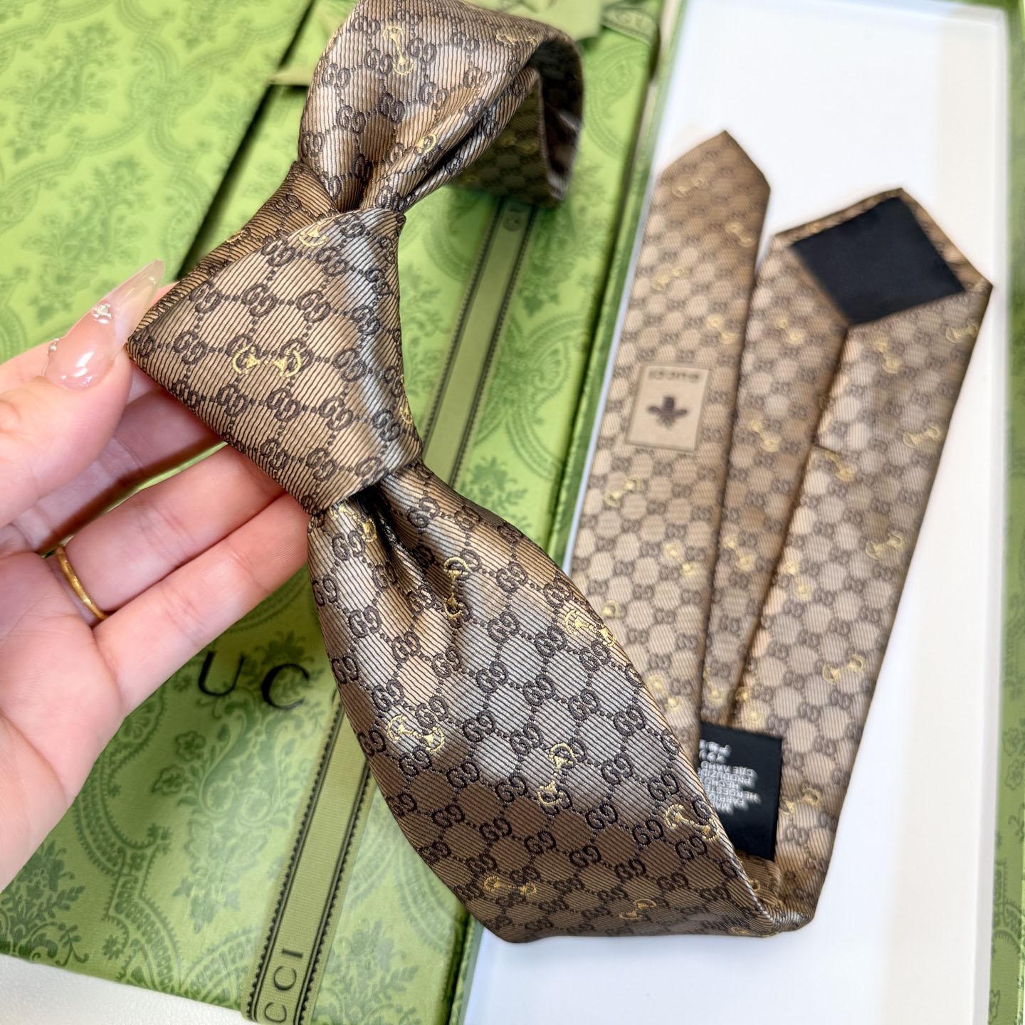 Gucci GG Silk Jacquard Tie - DesignerGu