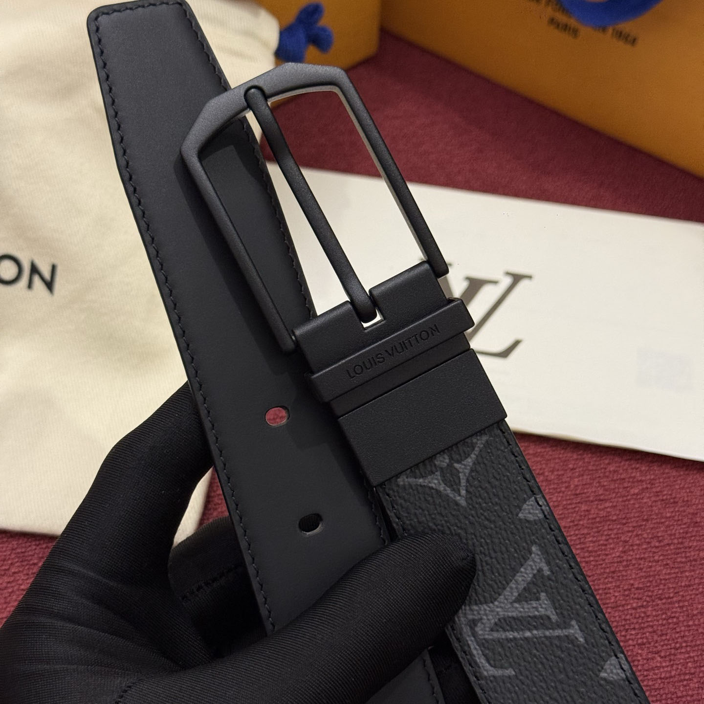 Louis Vuitton Slender 35mm Reversible Belt  - DesignerGu