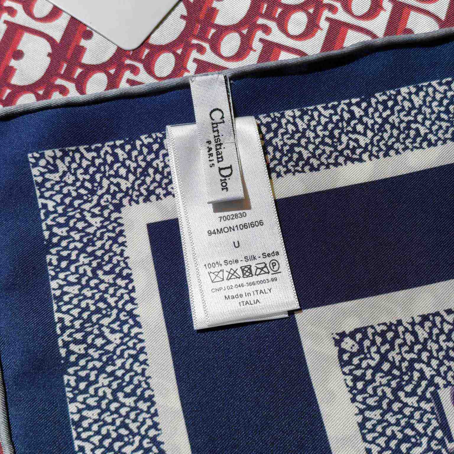 Dior Oblique Diortwin 90 Square Scarf - DesignerGu