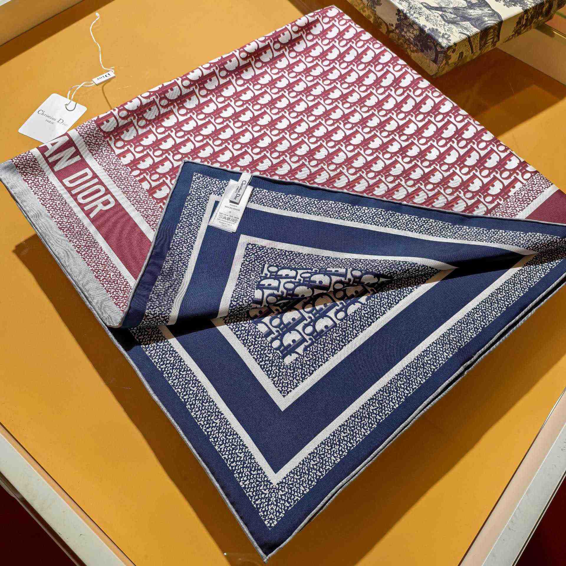 Dior Oblique Diortwin 90 Square Scarf - DesignerGu