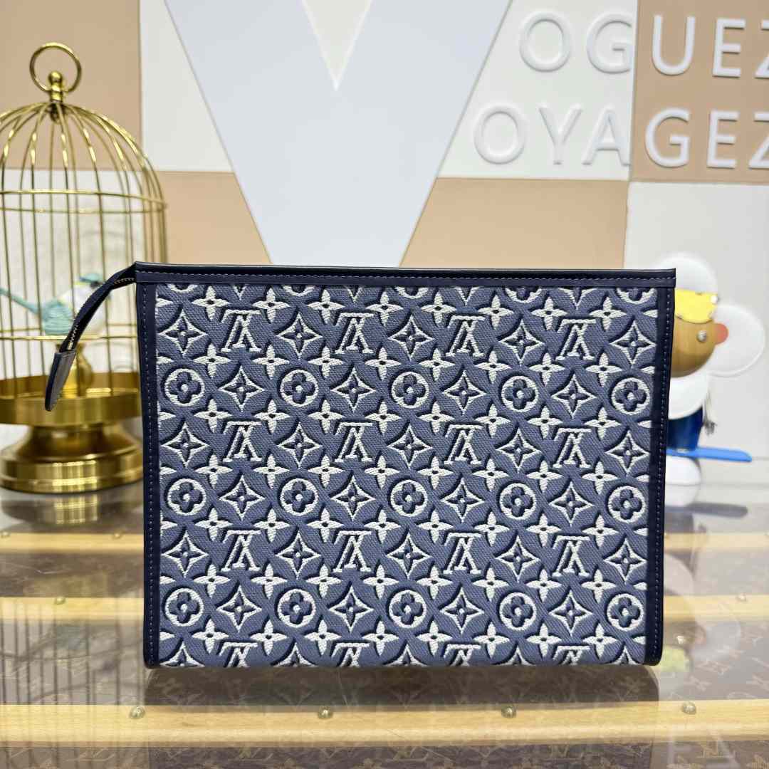 Louis Vuitton Poche Toilette M2A310 - DesignerGu