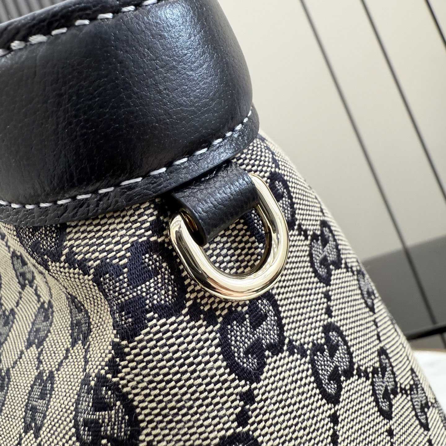  Gucci Gucci Giglio Large Tote Bag  853971 - DesignerGu