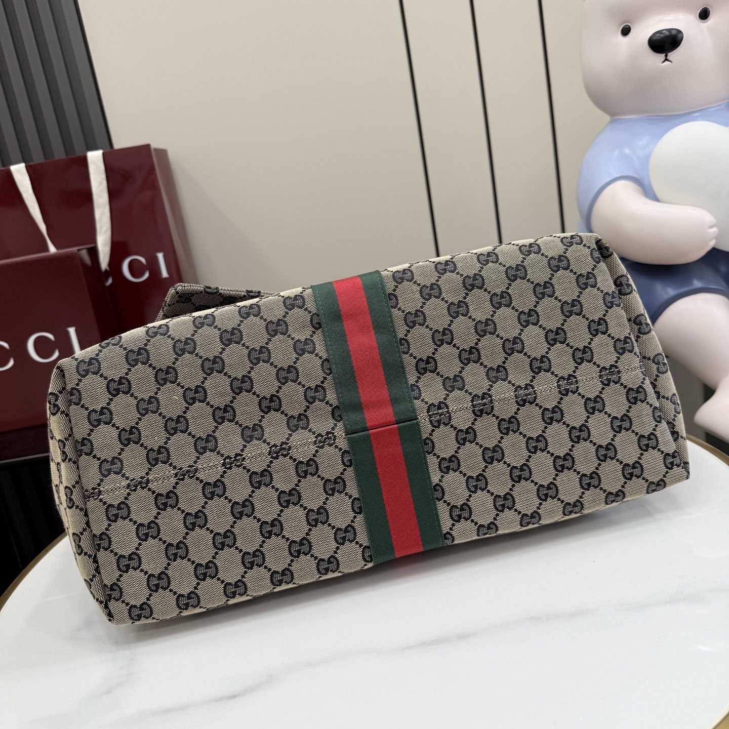  Gucci Gucci Giglio Large Tote Bag  853971 - DesignerGu