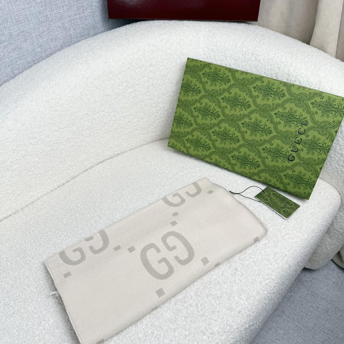 Gucci GG Jacquard Wool Silk Scarf - DesignerGu