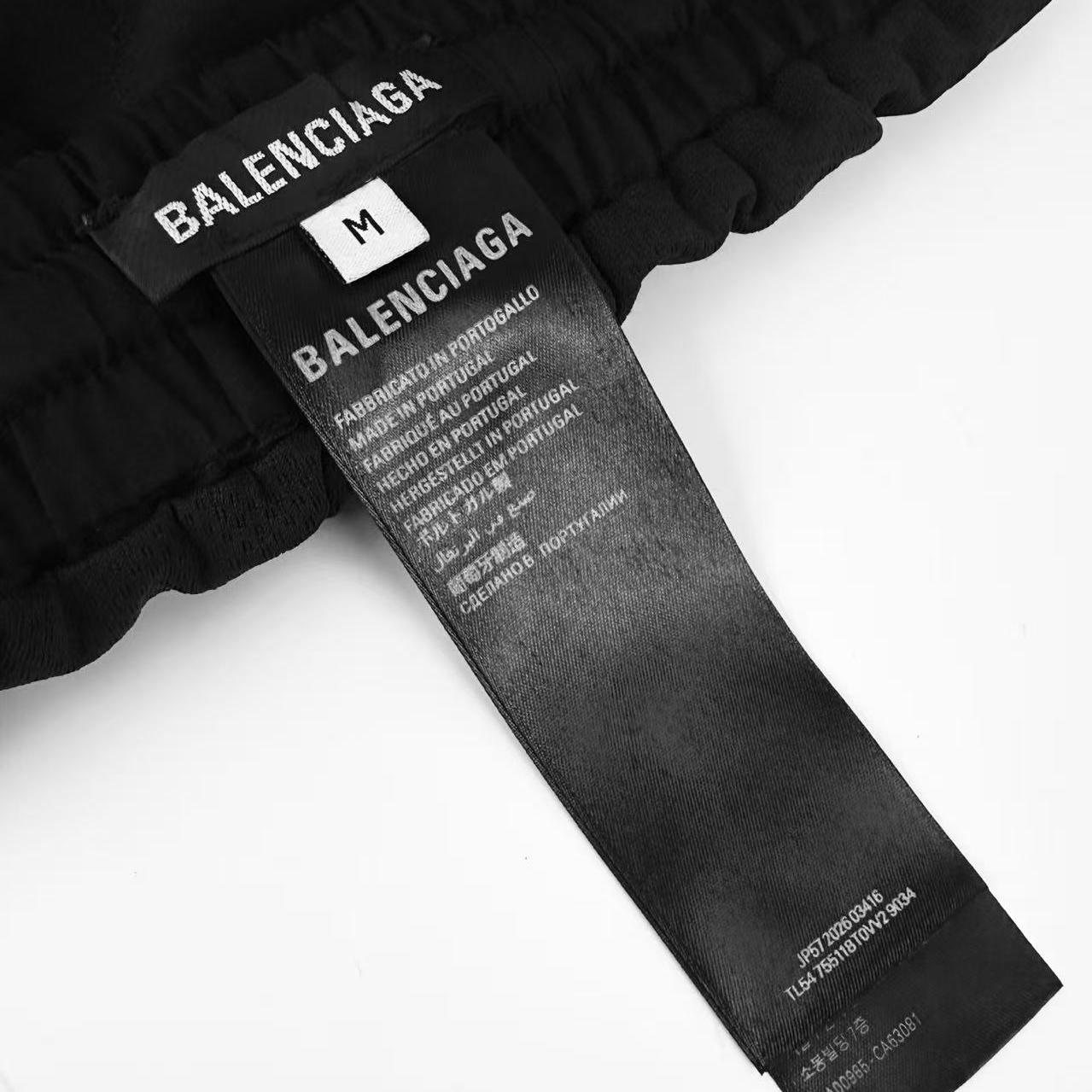 Balenciaga Tracksuit Pants In Black - DesignerGu