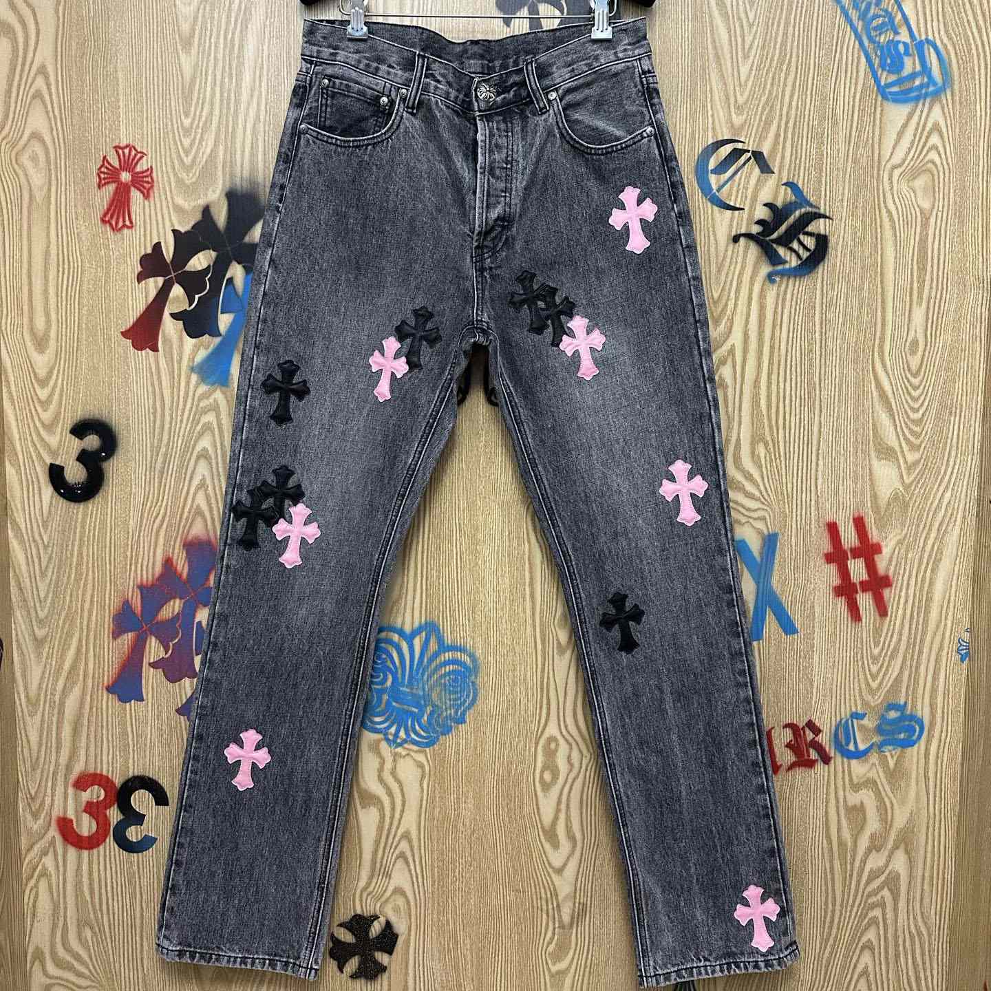 Chrome Hearts  Jeans  - DesignerGu