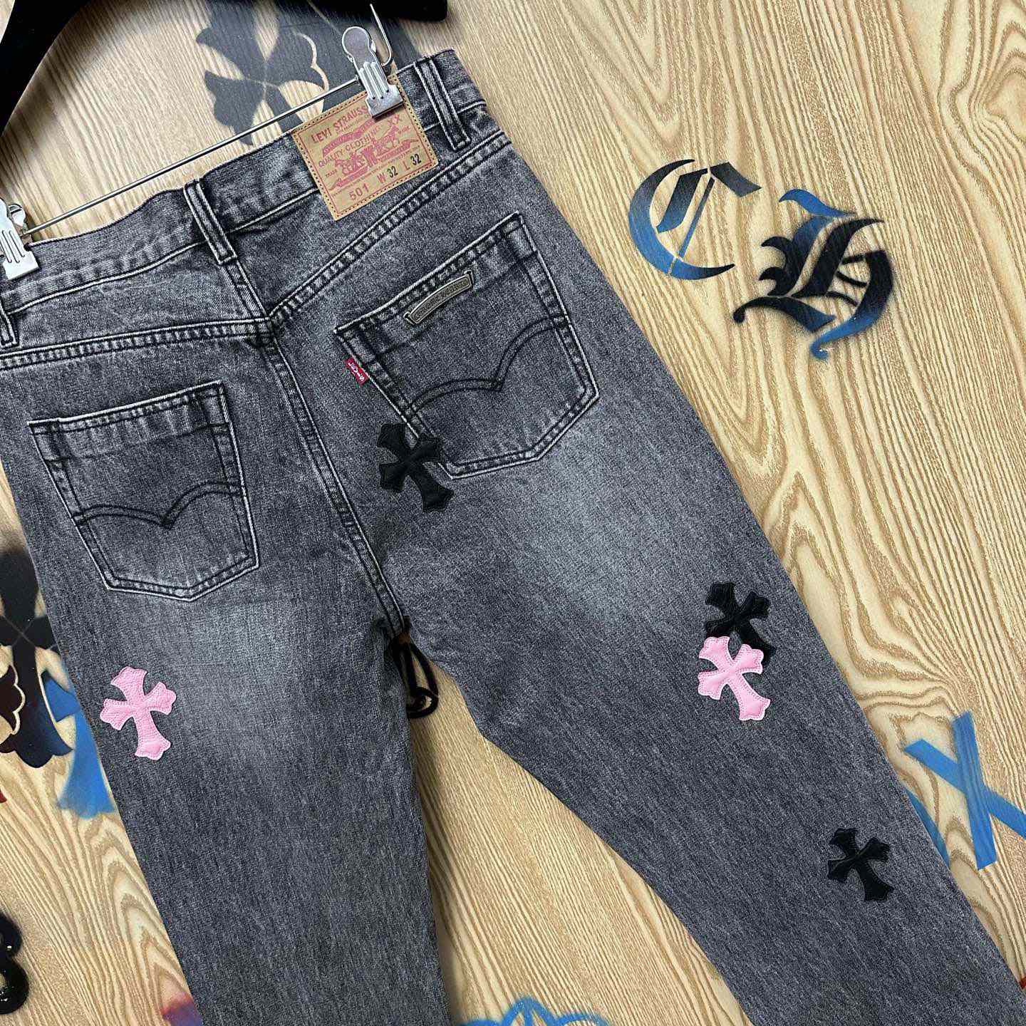 Chrome Hearts  Jeans  - DesignerGu
