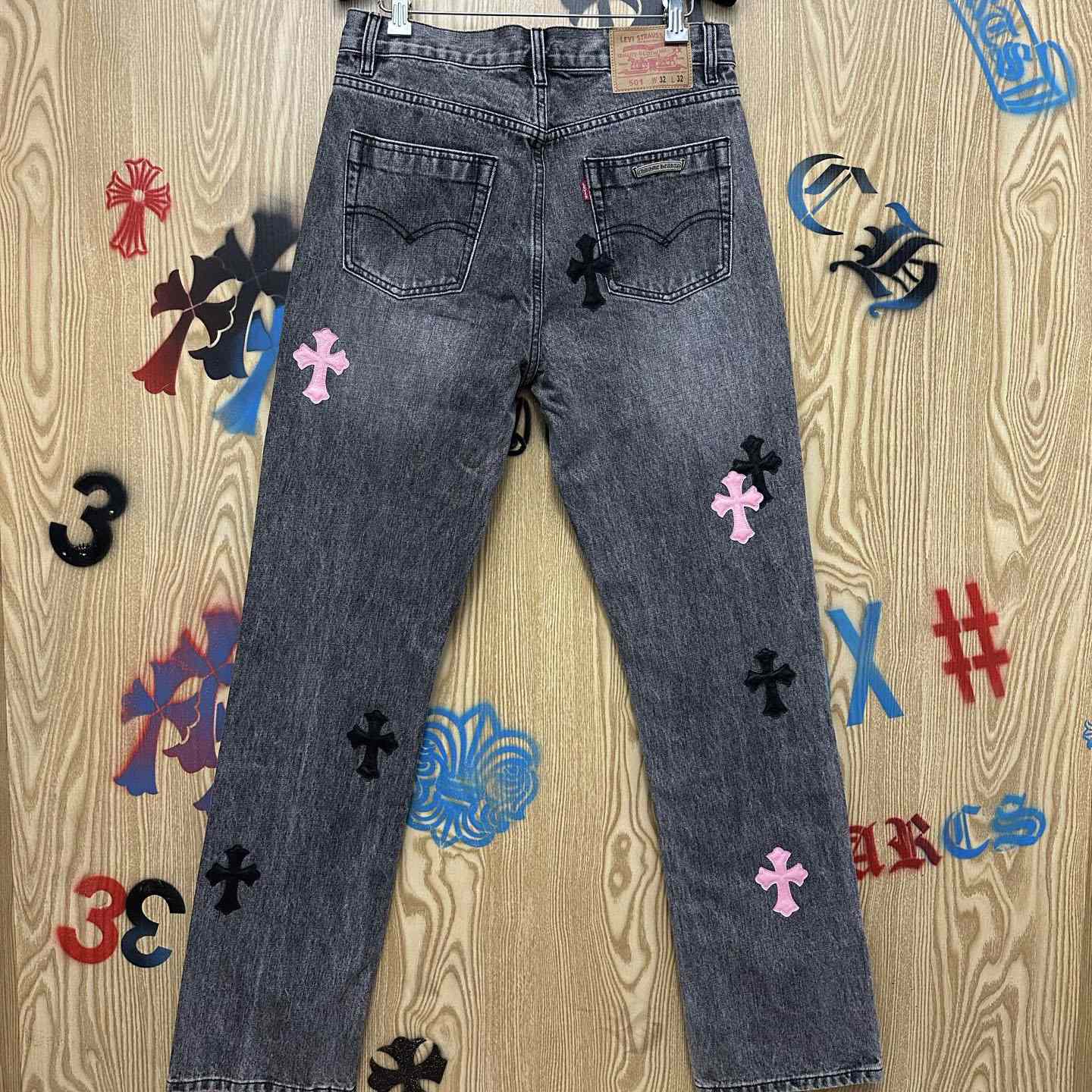 Chrome Hearts  Jeans  - DesignerGu