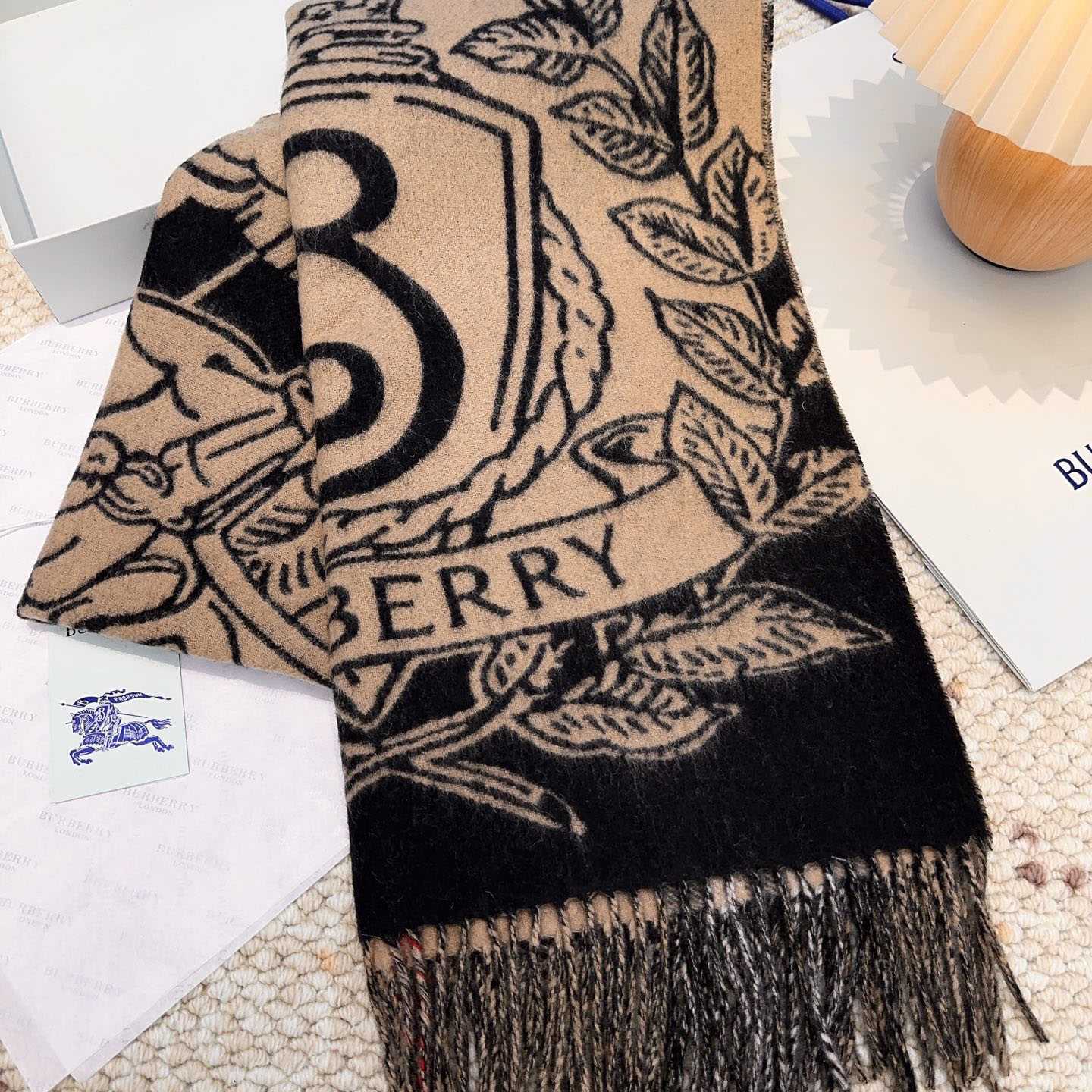 Burberry Wide Reversible Stormy Knight Scarf - DesignerGu