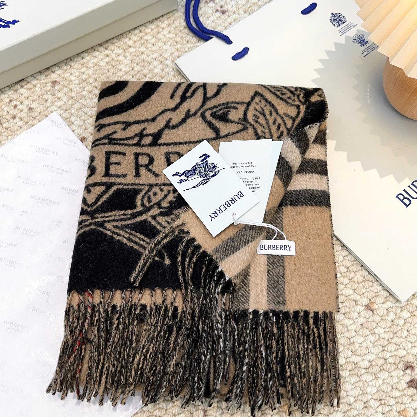 Burberry Wide Reversible Stormy Knight Scarf - DesignerGu