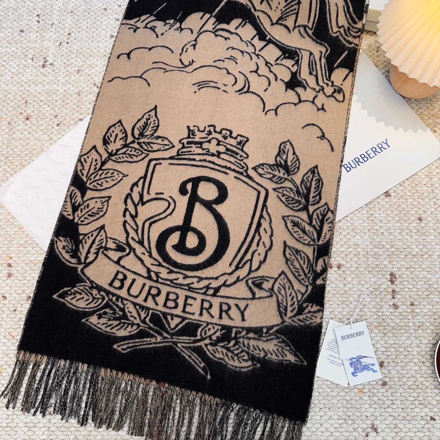 Burberry Wide Reversible Stormy Knight Scarf - DesignerGu