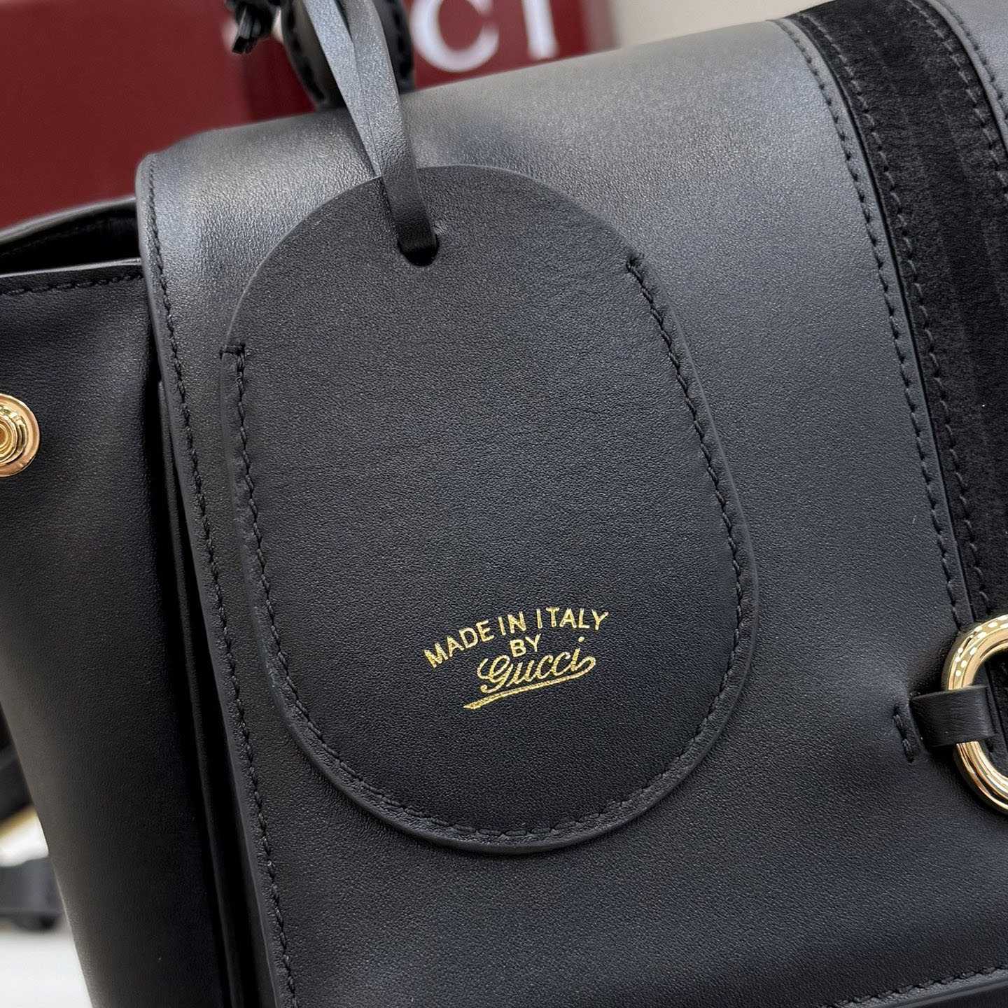 Gucci Paparazzo Medium Top Handle Bag 875018 - DesignerGu