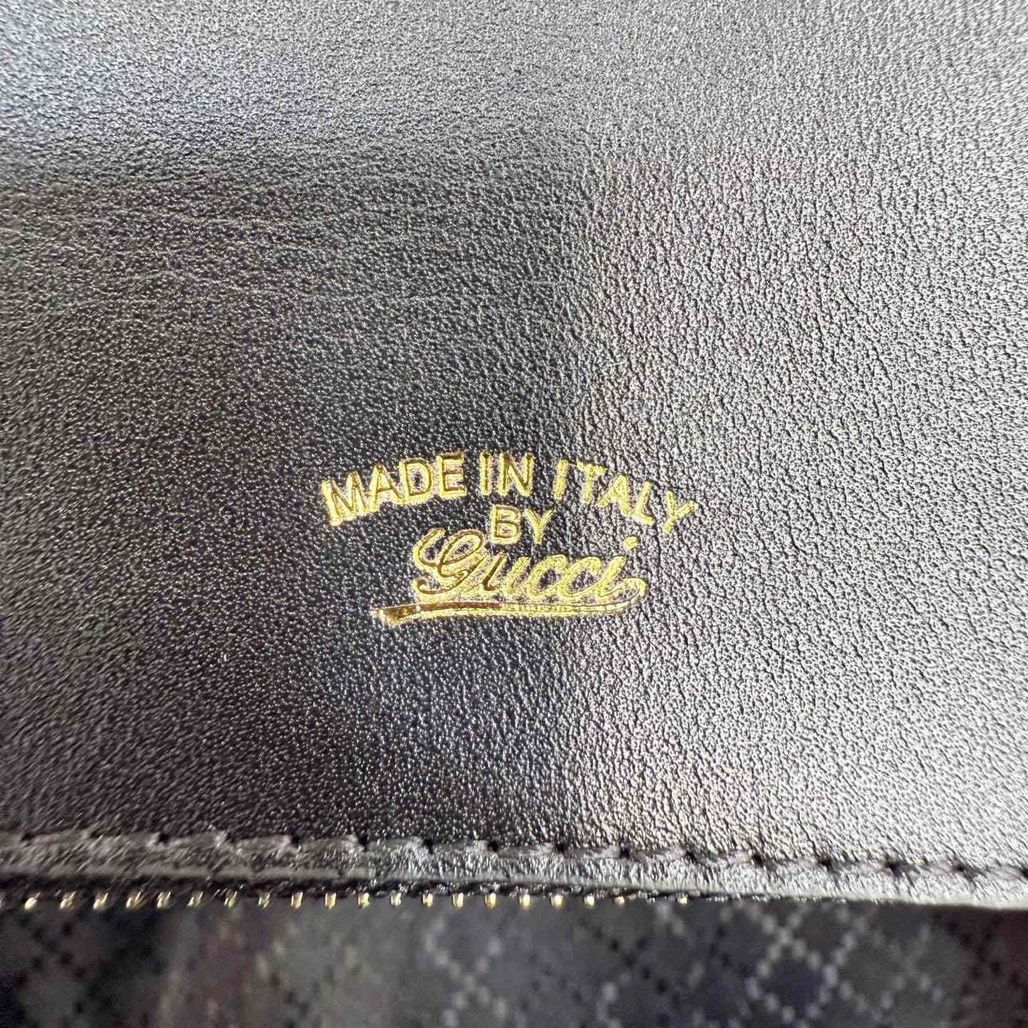 Gucci Paparazzo Medium Top Handle Bag 875018 - DesignerGu