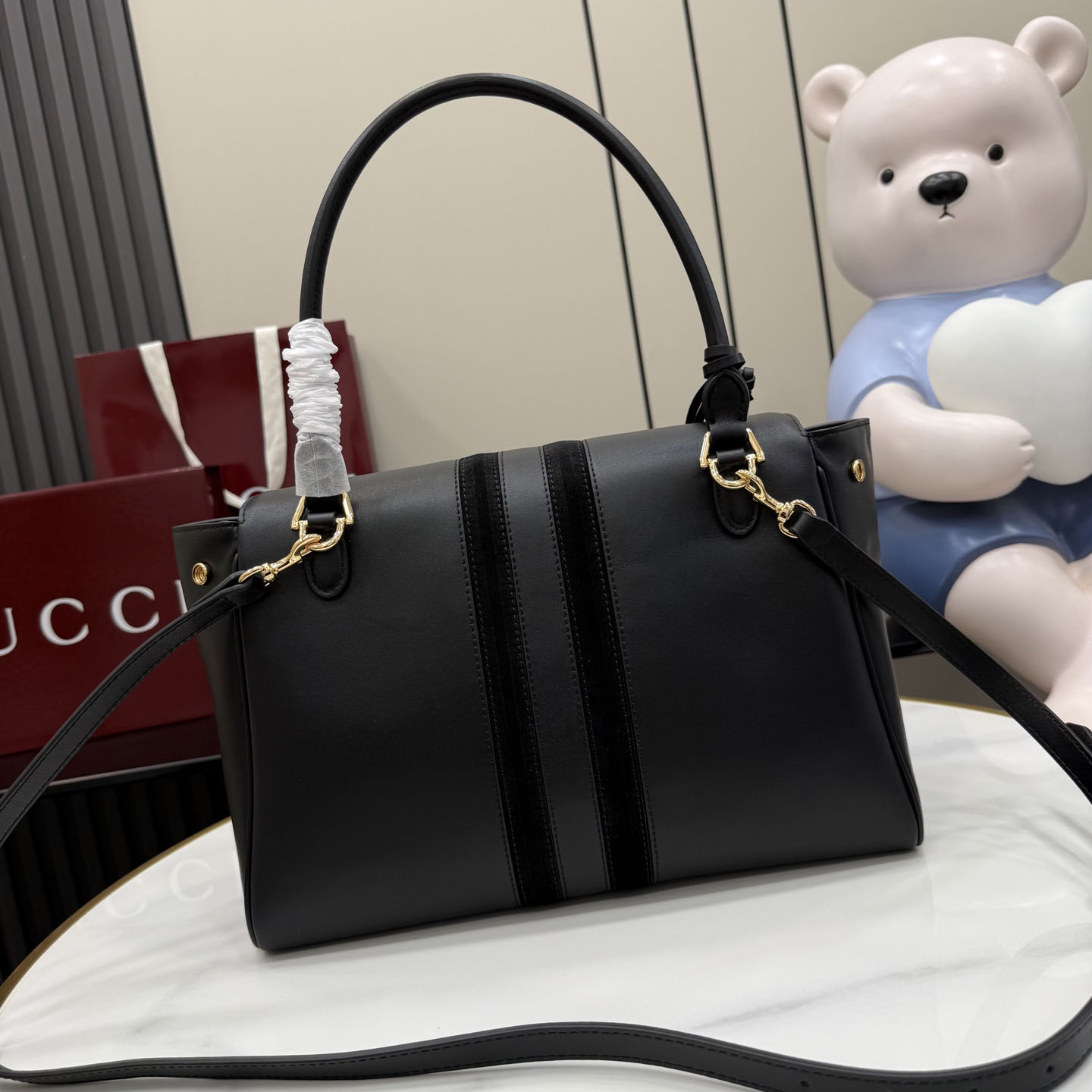 Gucci Paparazzo Medium Top Handle Bag 875018 - DesignerGu
