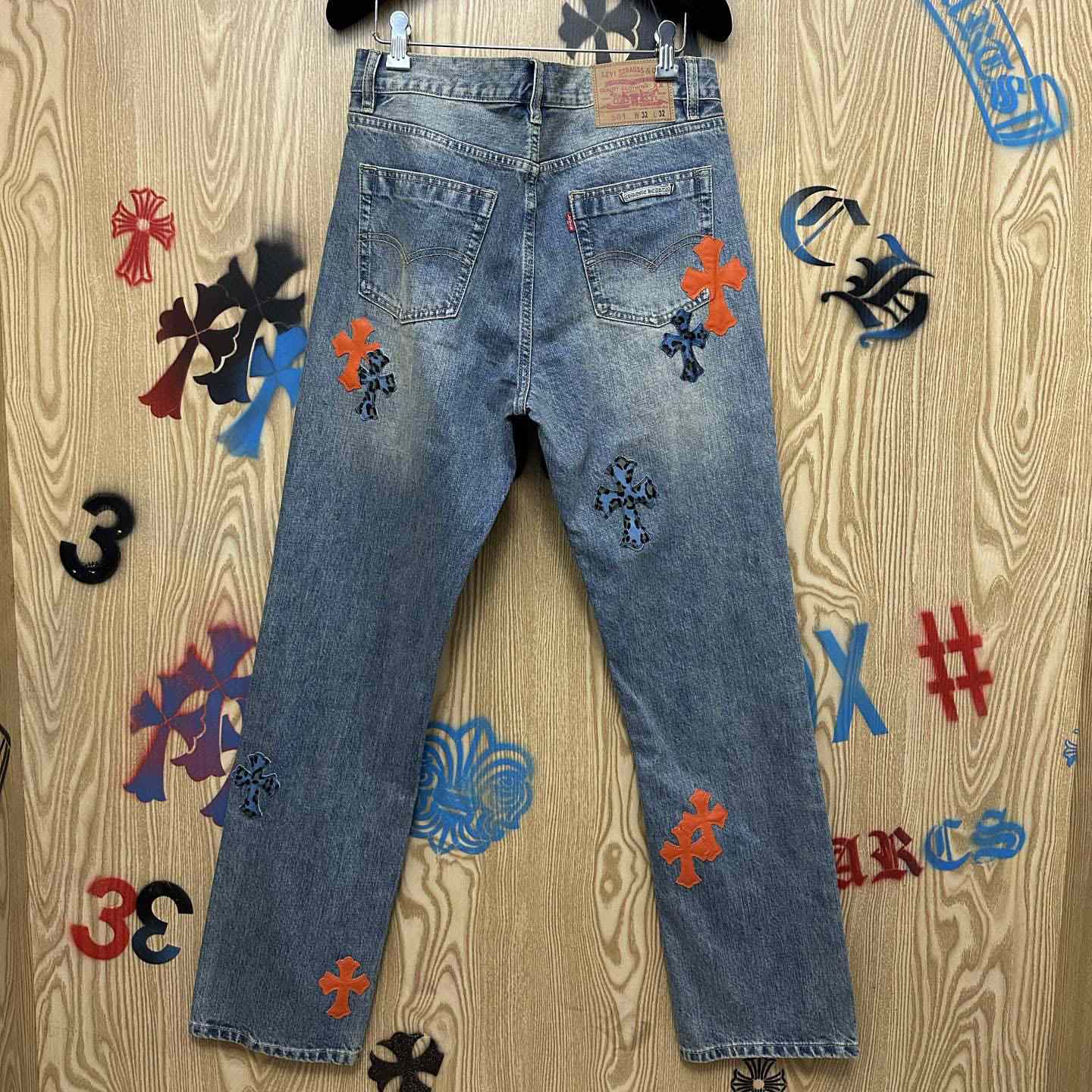 Chrome Hearts  Jeans  - DesignerGu