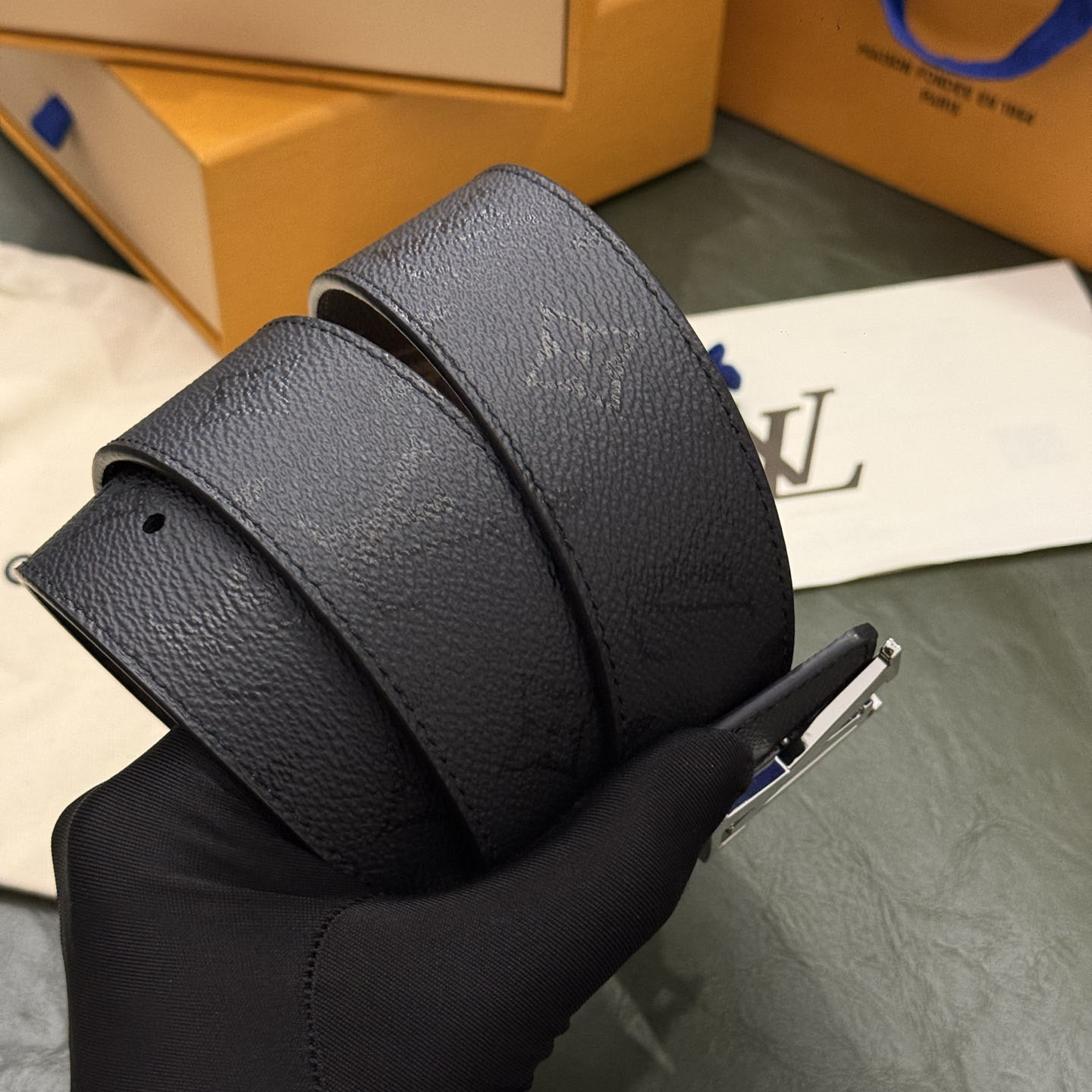 Louis Vuitton LV Initiales Monogram Midnight 40mm Reversible Belt  - DesignerGu