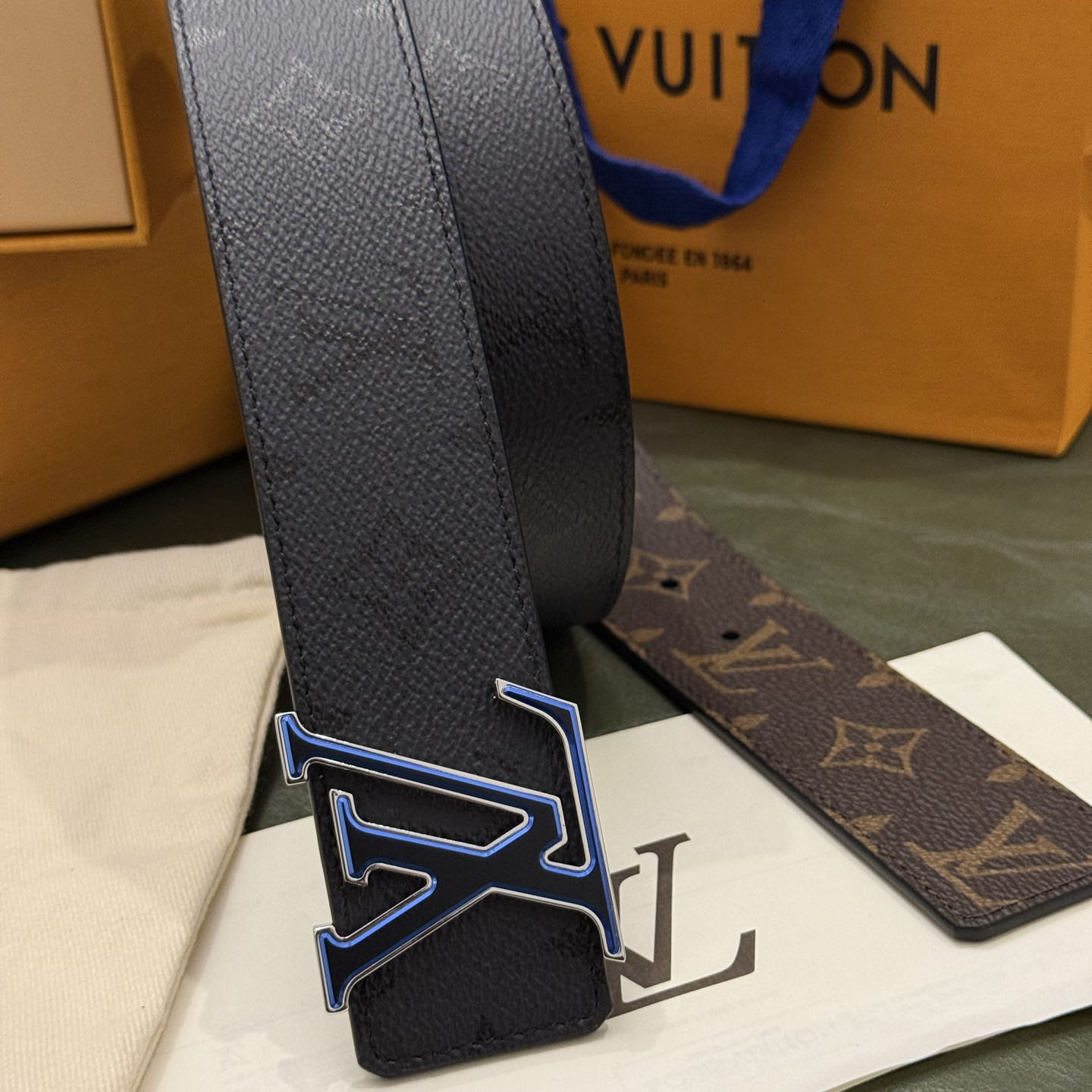 Louis Vuitton LV Initiales Monogram Midnight 40mm Reversible Belt  - DesignerGu