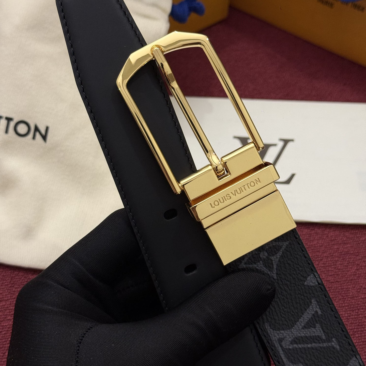 Louis Vuitton Slender 35mm Reversible Belt  - DesignerGu
