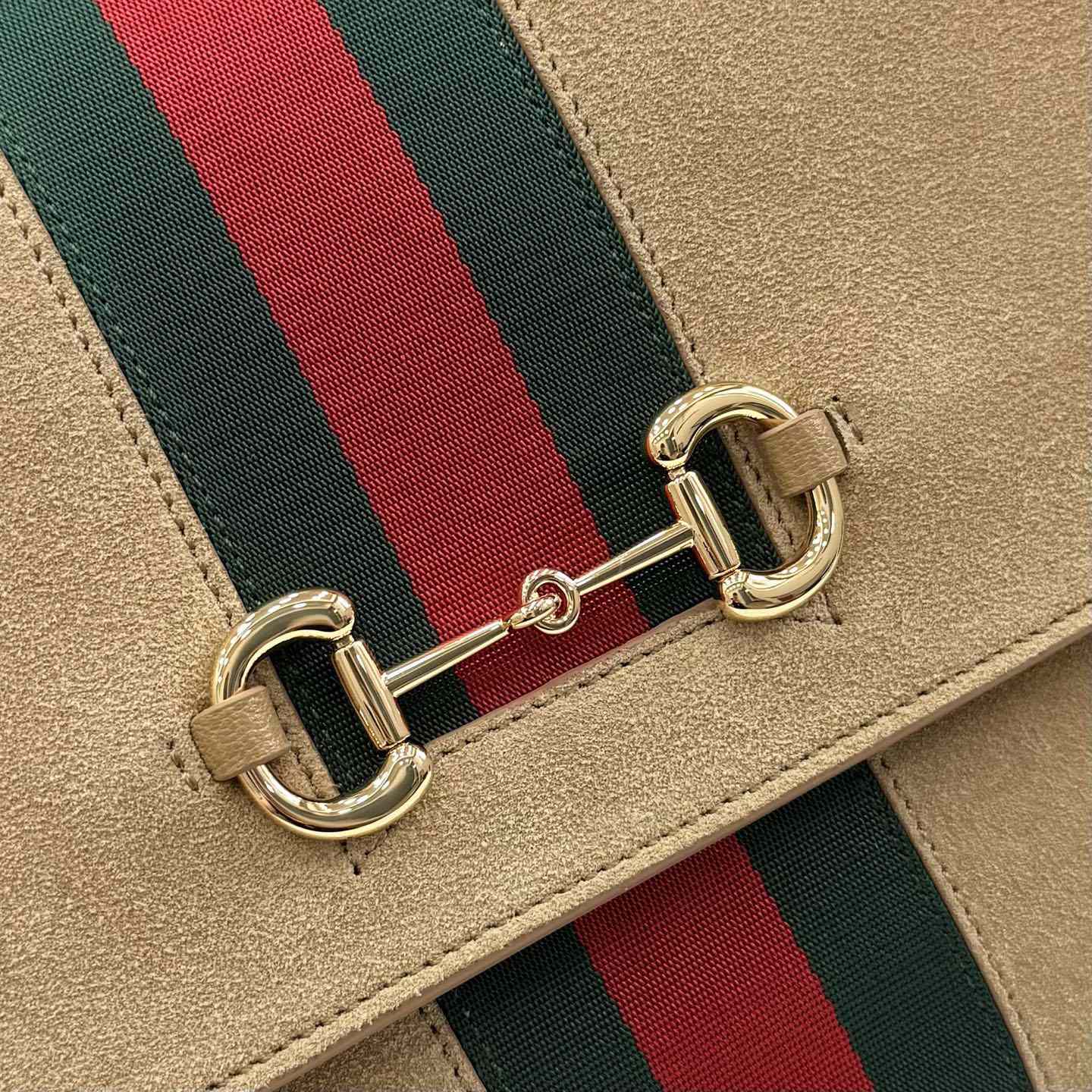 Gucci Paparazzo Medium Top Handle Bag 875018 - DesignerGu