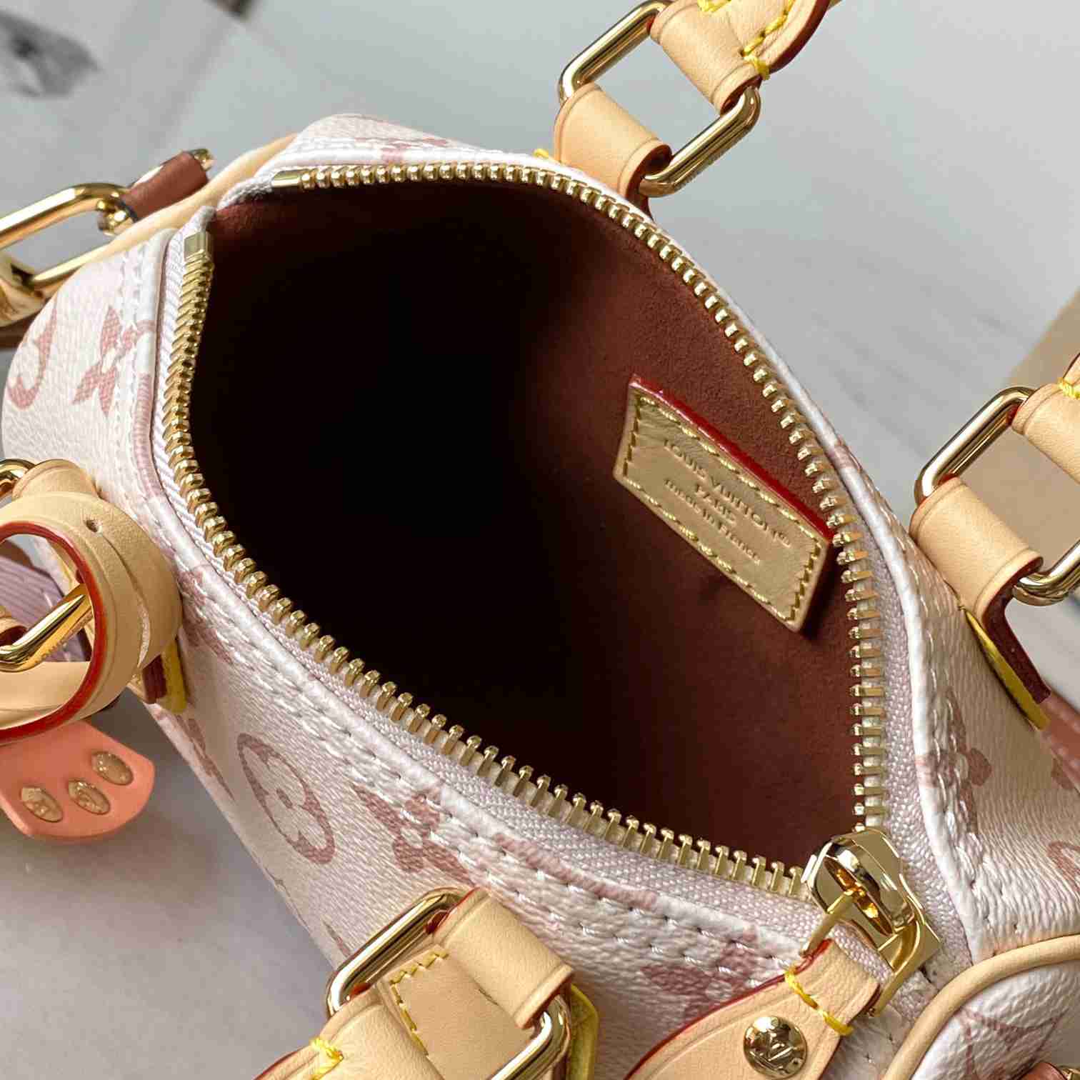 Louis Vuitton Nano Speedy M29781 - DesignerGu