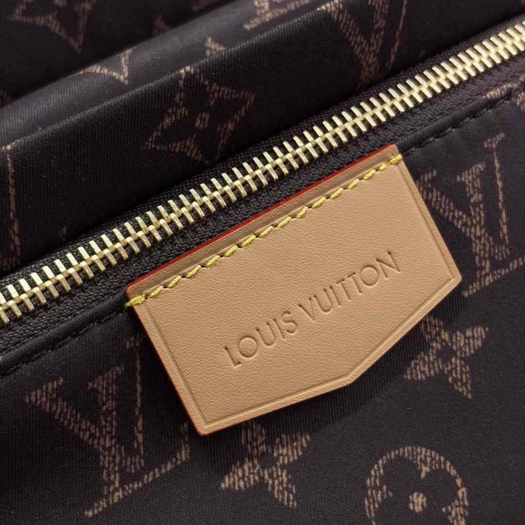 Louis Vuitton Track Backpack MM Louis Vuitton Silk Tech M2A456 - DesignerGu