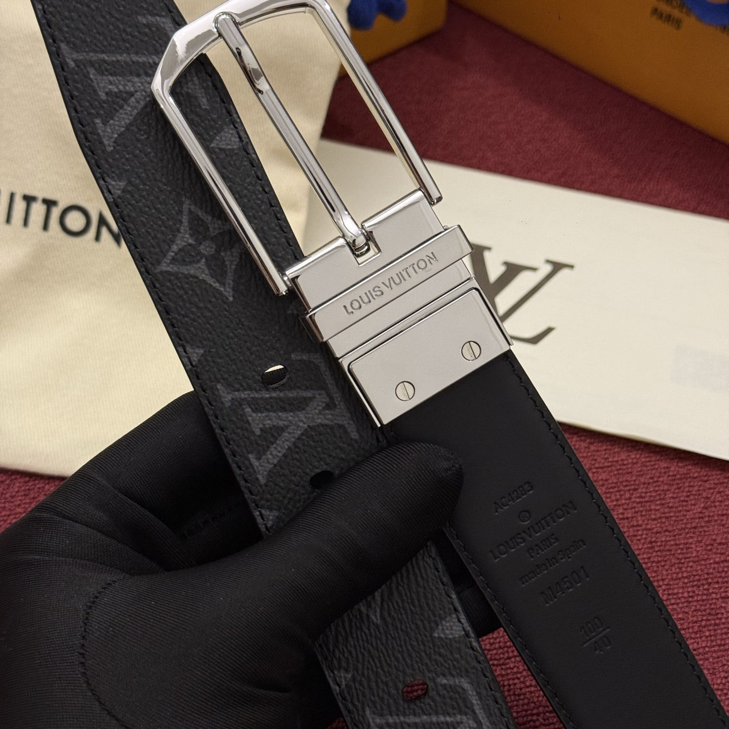 Louis Vuitton Slender 35mm Reversible Belt  - DesignerGu
