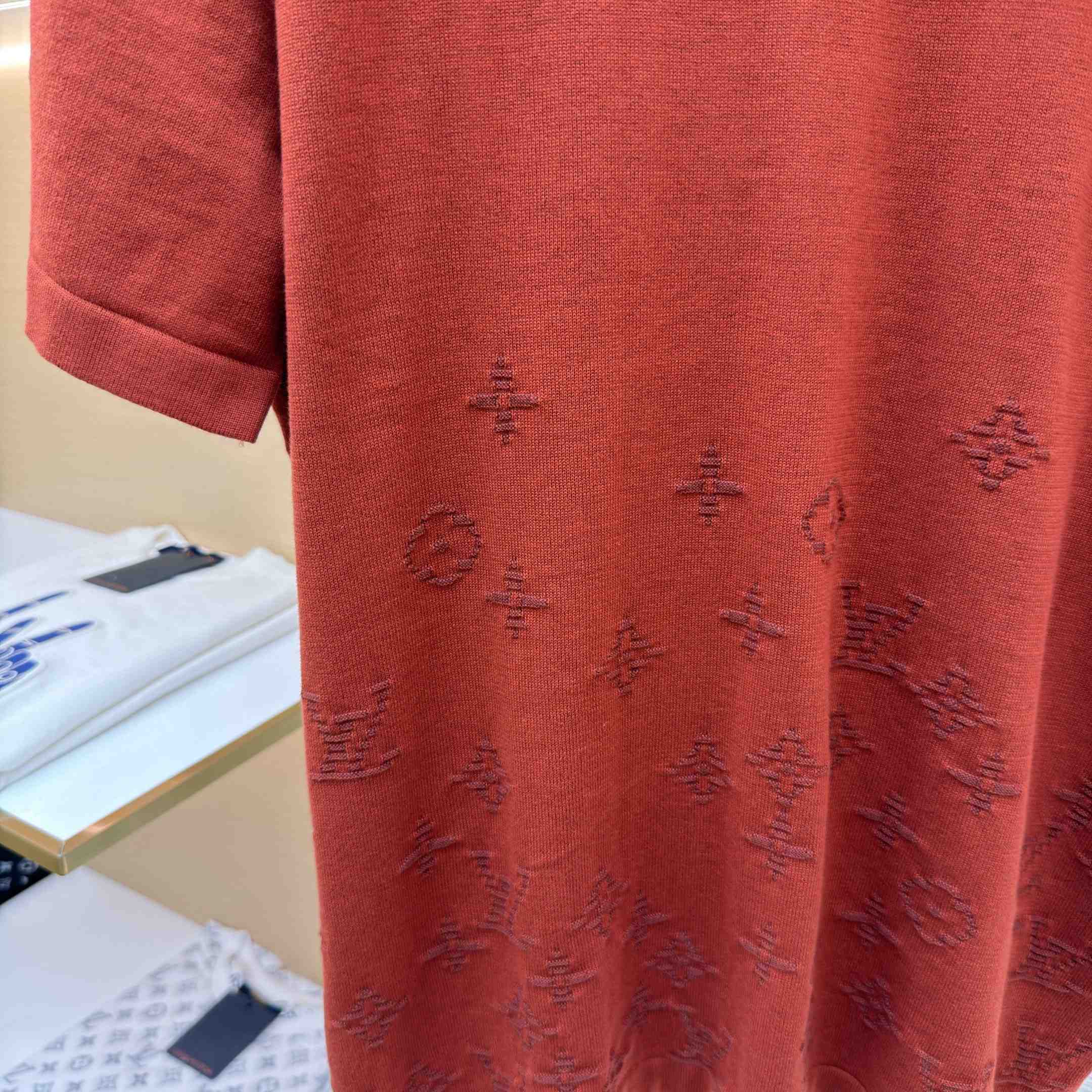 Louis Vuitton Jacquard Short-Sleeved Crewneck 1AKLXJ - DesignerGu