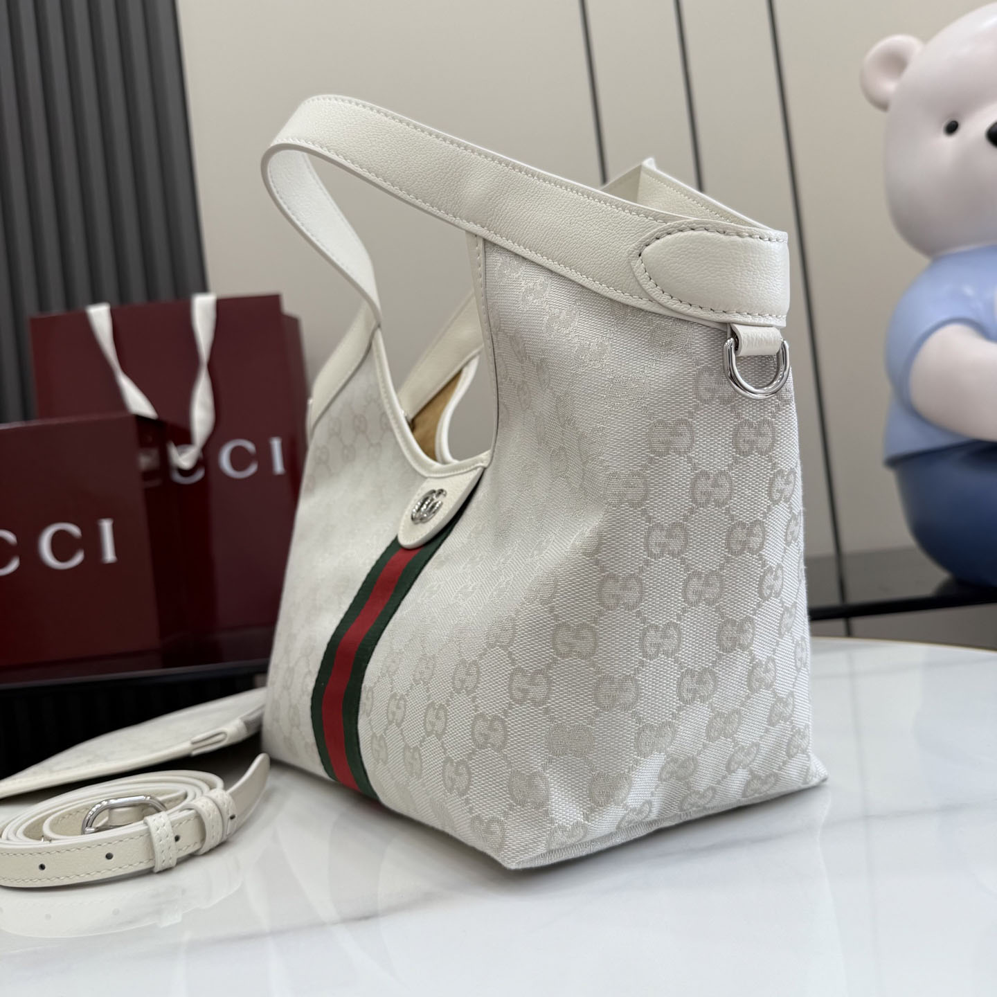 Gucci Giglio Small Tote Bag 860845 - DesignerGu