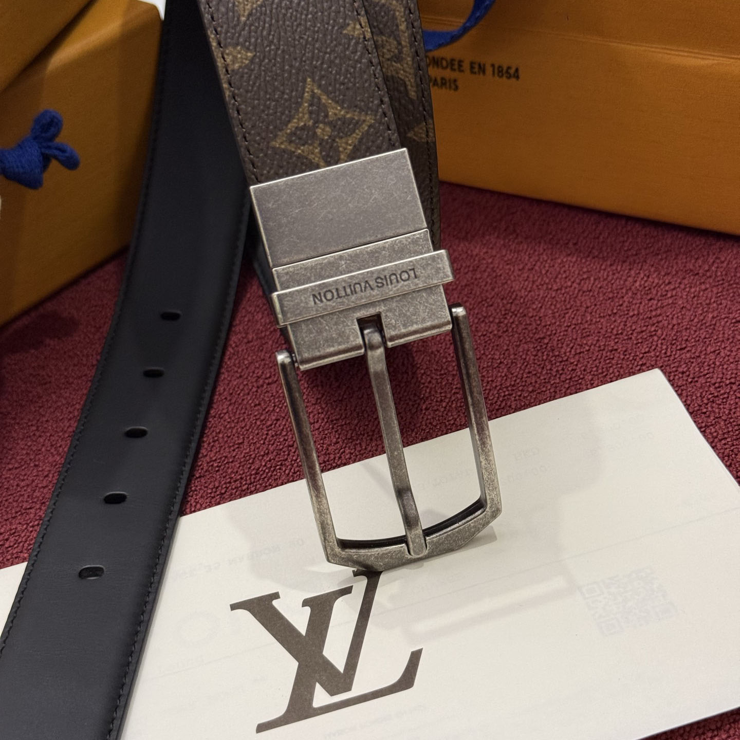 Louis Vuitton Slender 35mm Reversible Belt  - DesignerGu