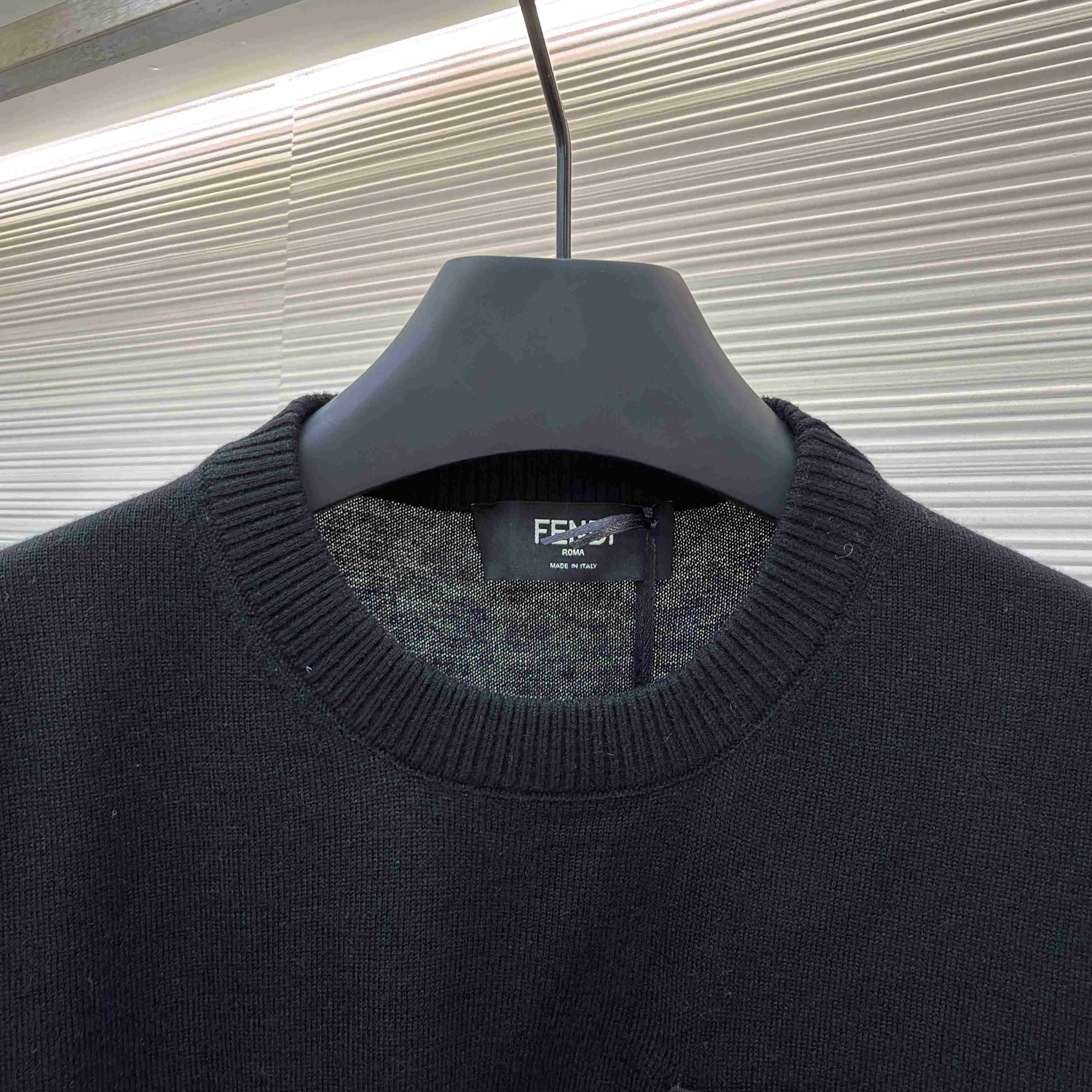 Fendi Logo-Patch Pocket Sweater - DesignerGu