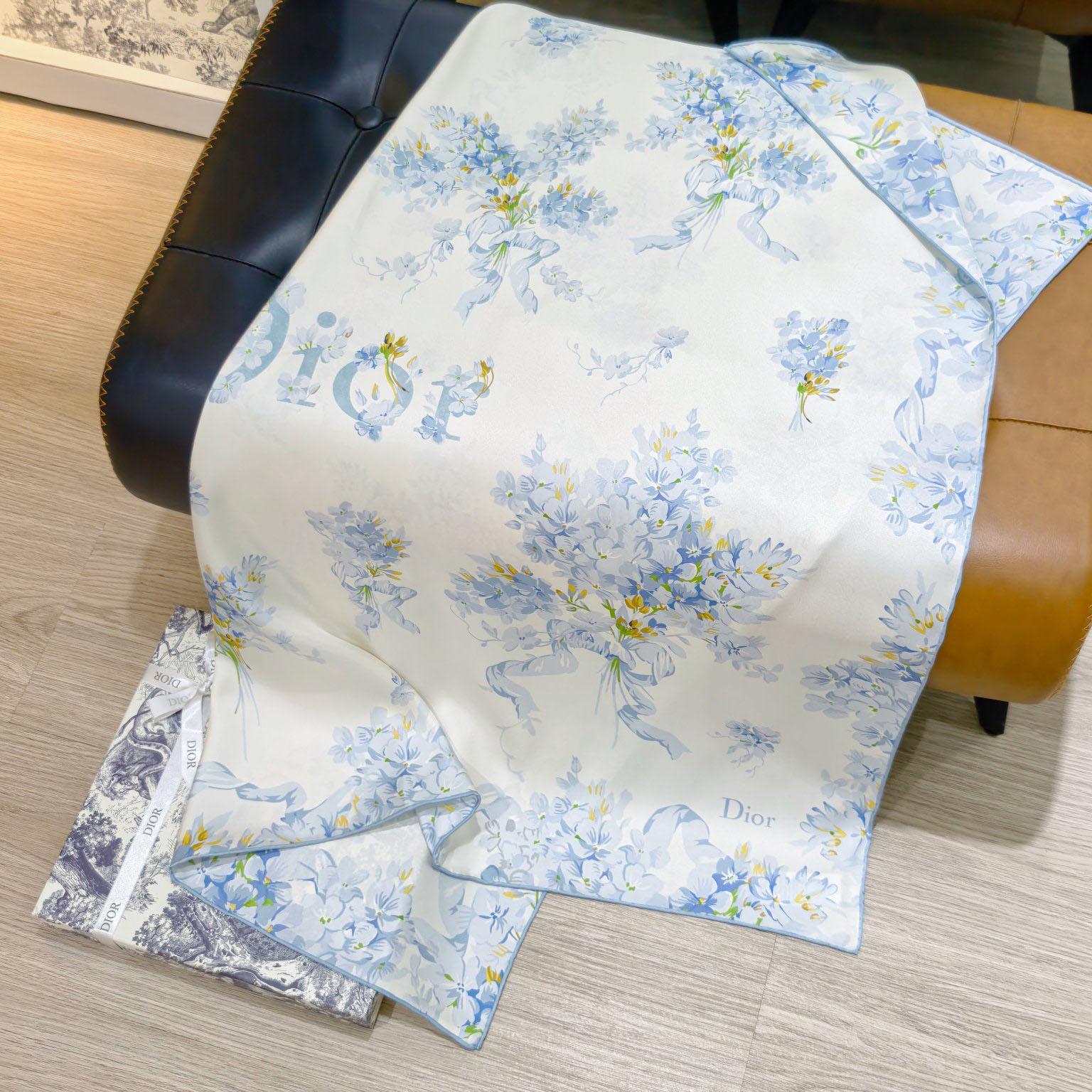 Dior Lilac Bouquet 90 Square Scarf - DesignerGu