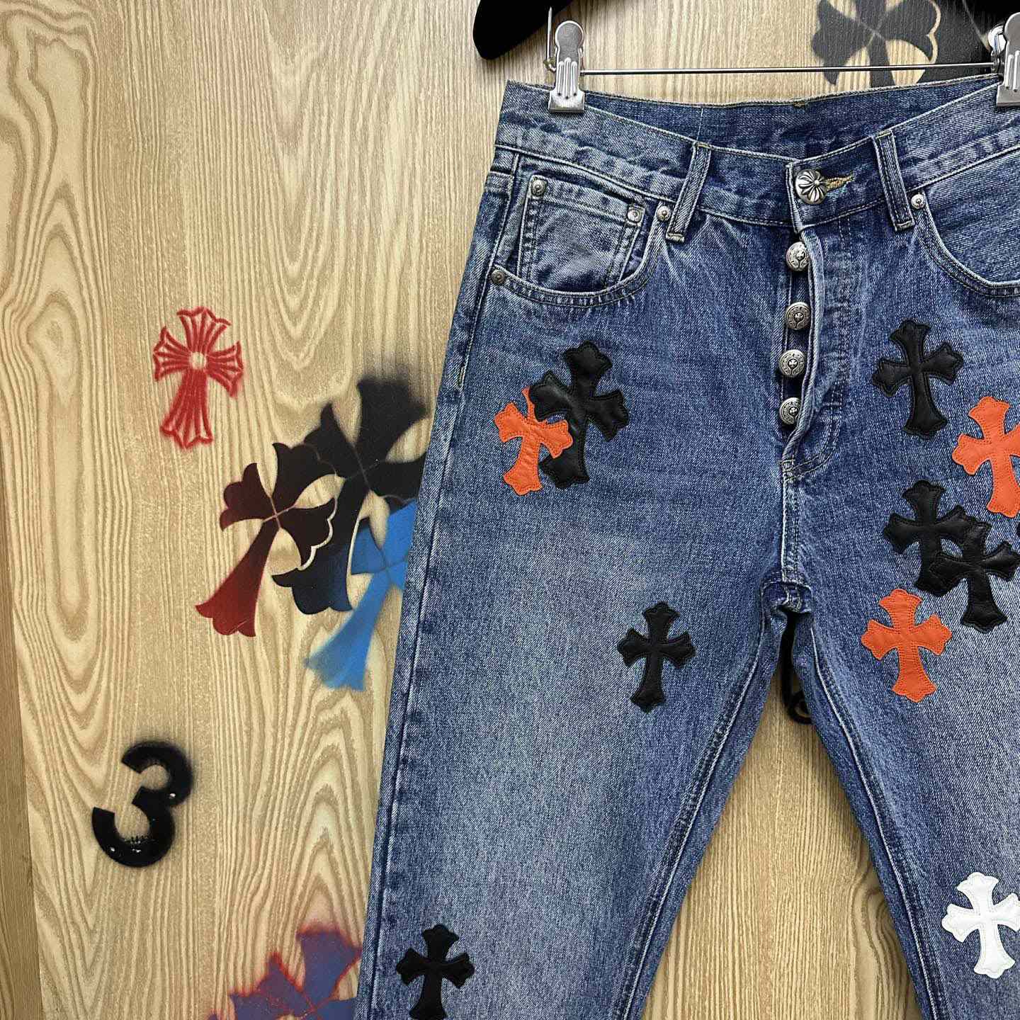 Chrome Hearts  Jeans  - DesignerGu