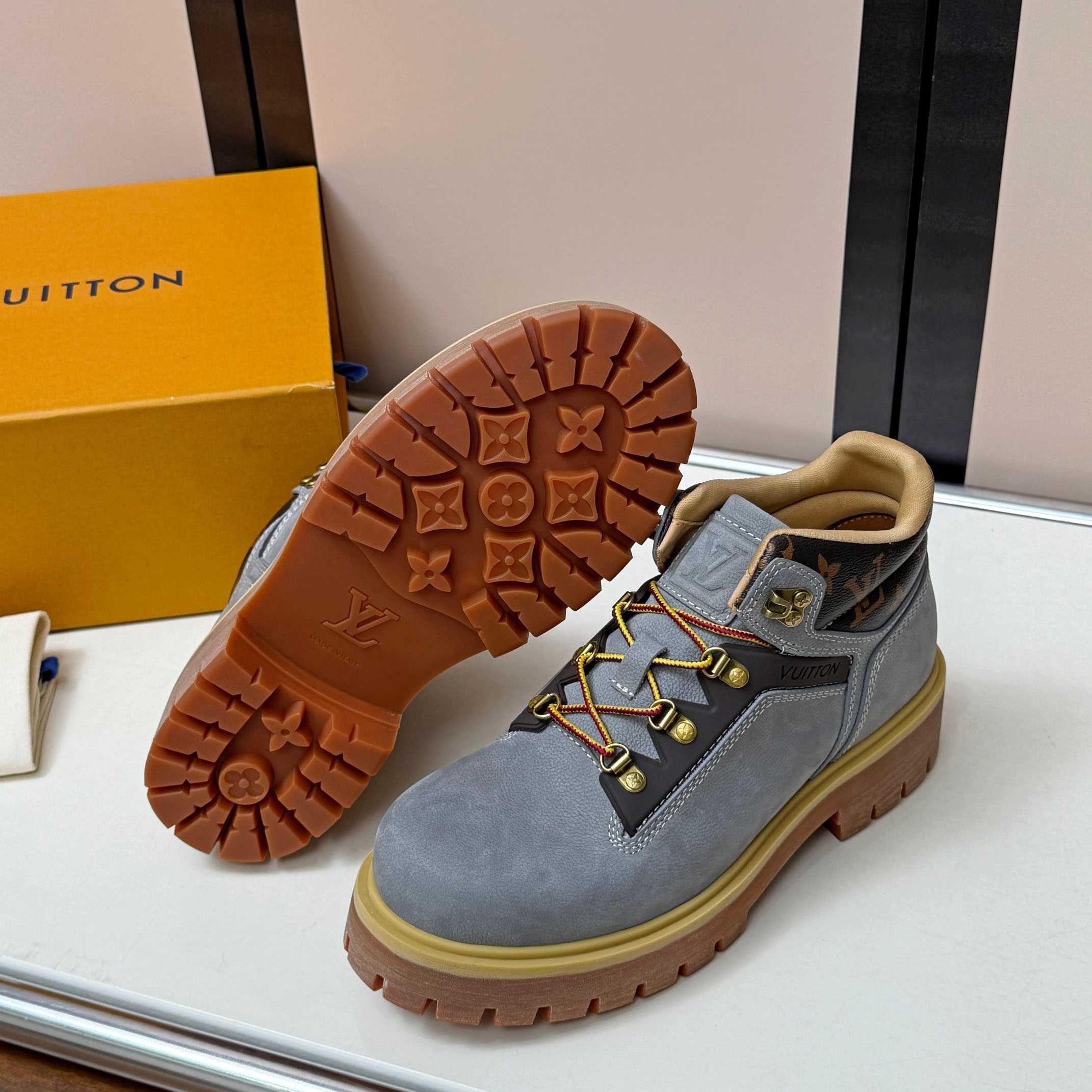 Louis Vuitton LV Remix Ankle Boot  - DesignerGu